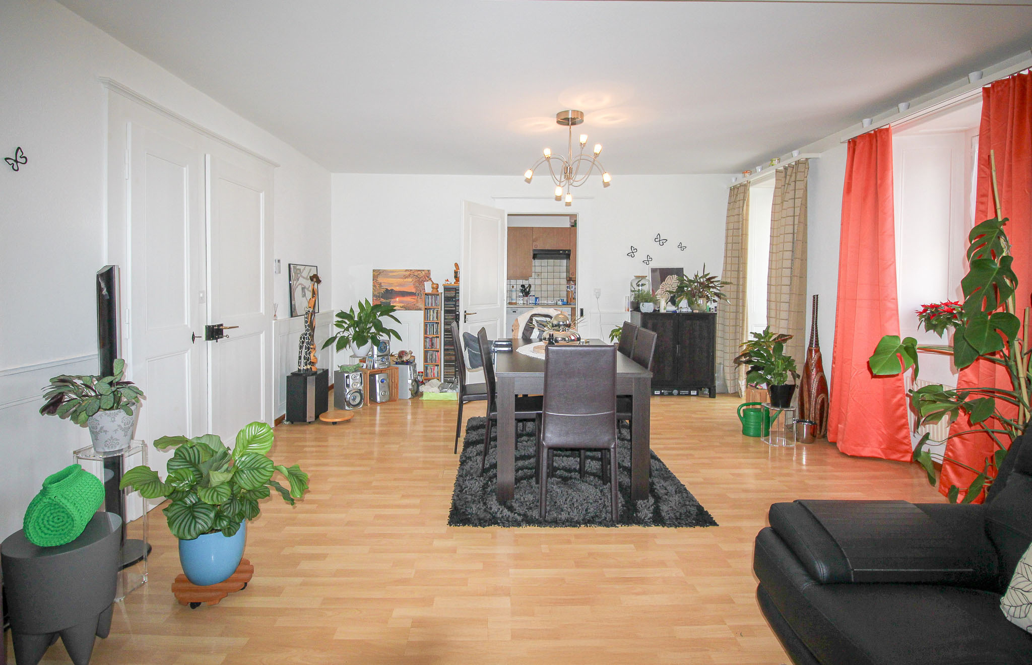 Appartement au 1er étage - salle à manger Appartement au 1er étage - salle à manger