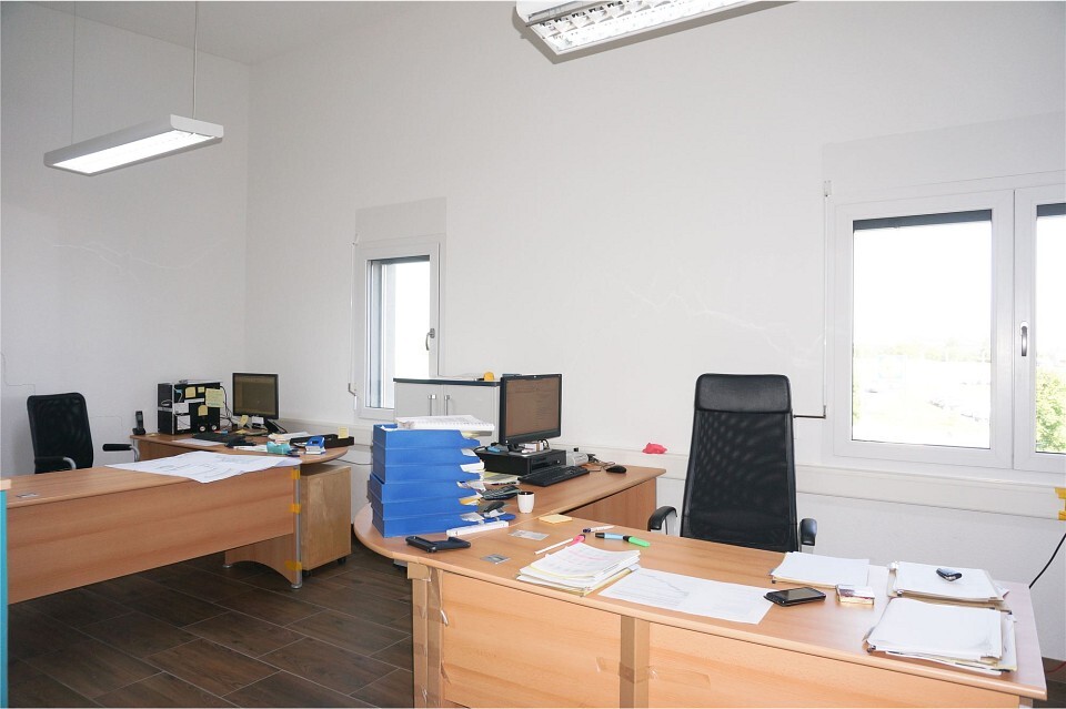 Firstview