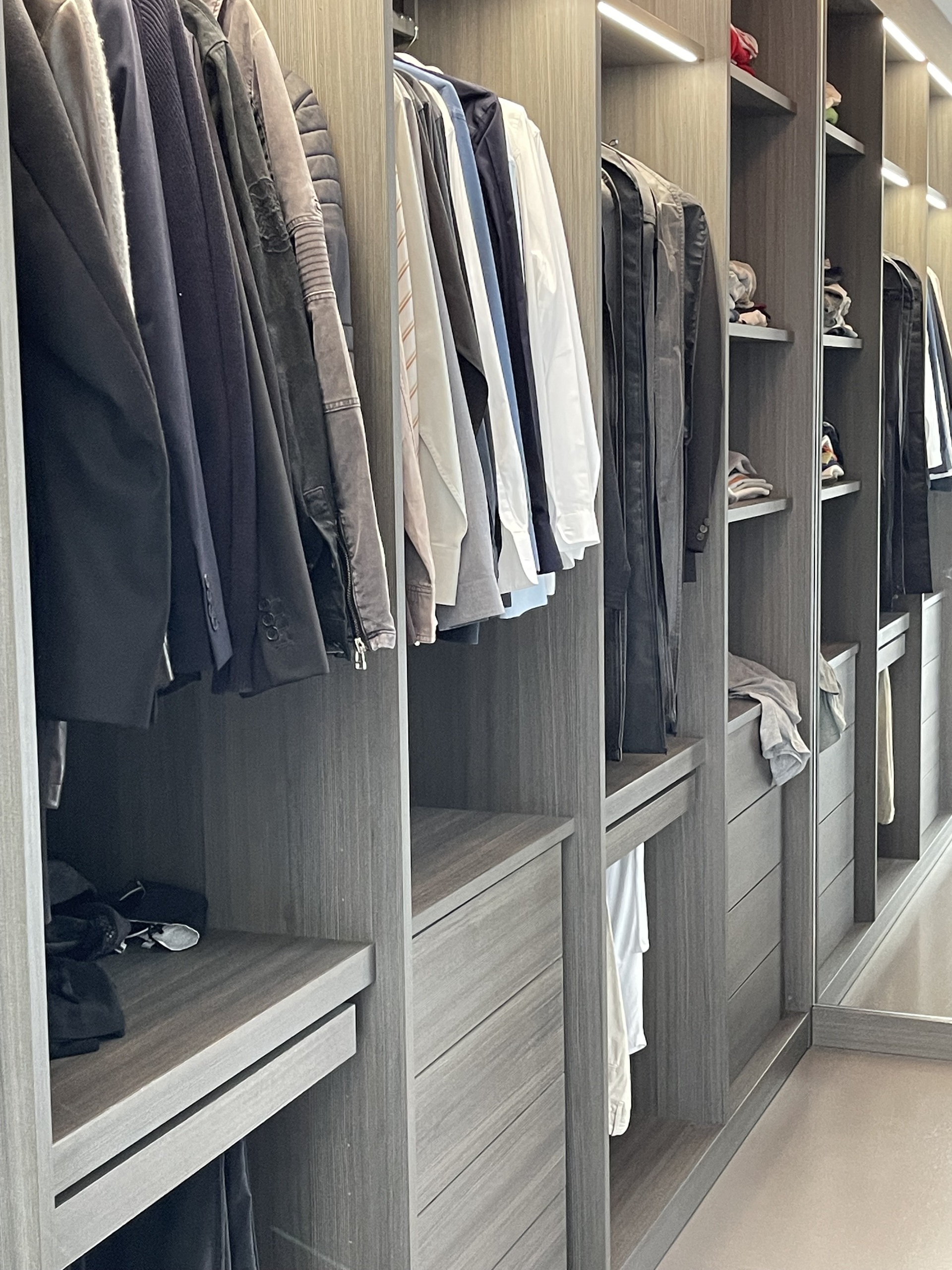 Dressing  Dressing