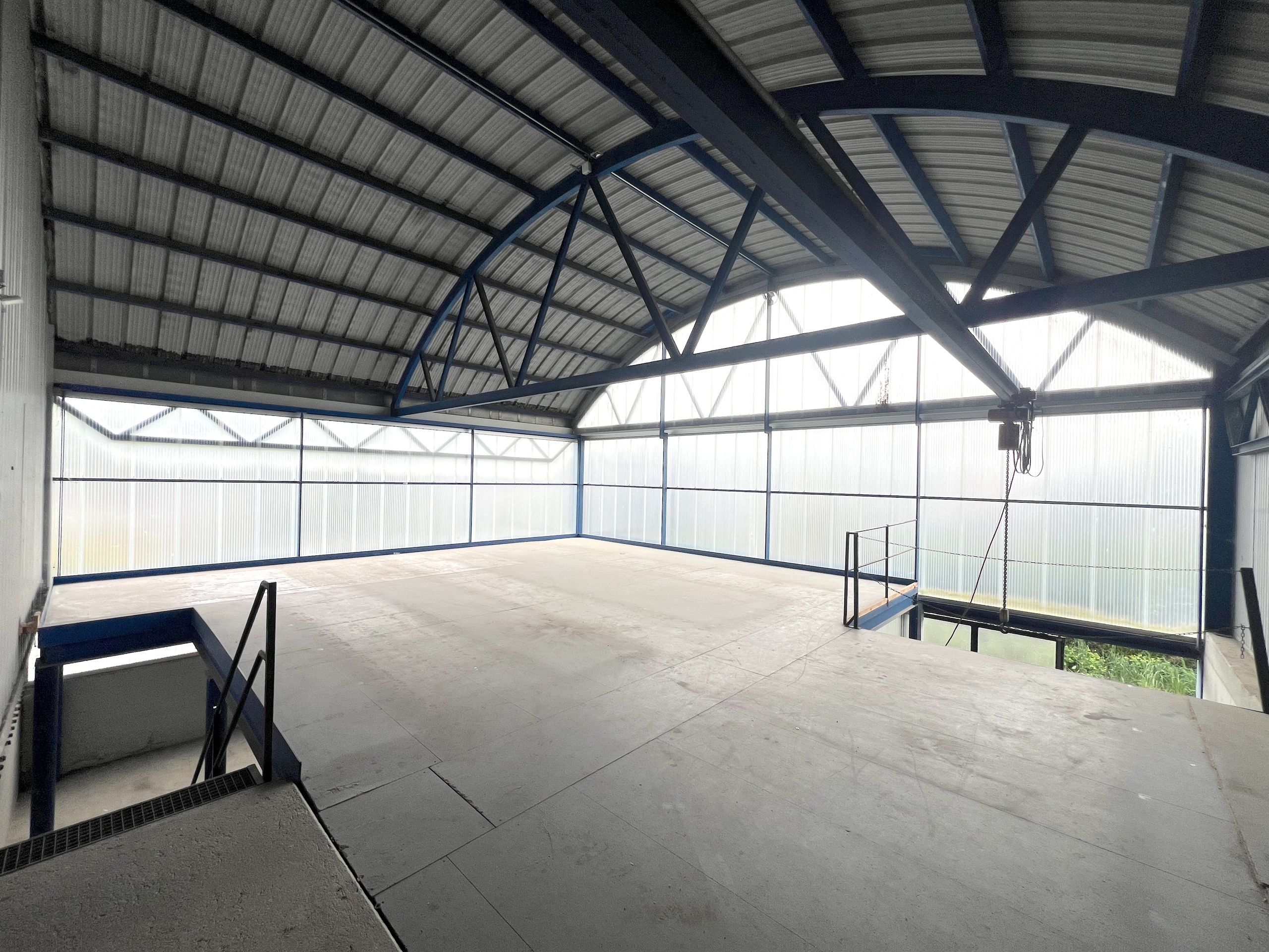 Interior view 6