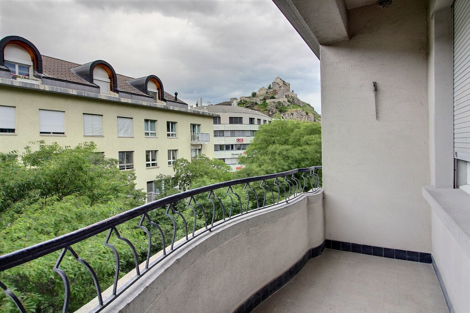 Photo 5