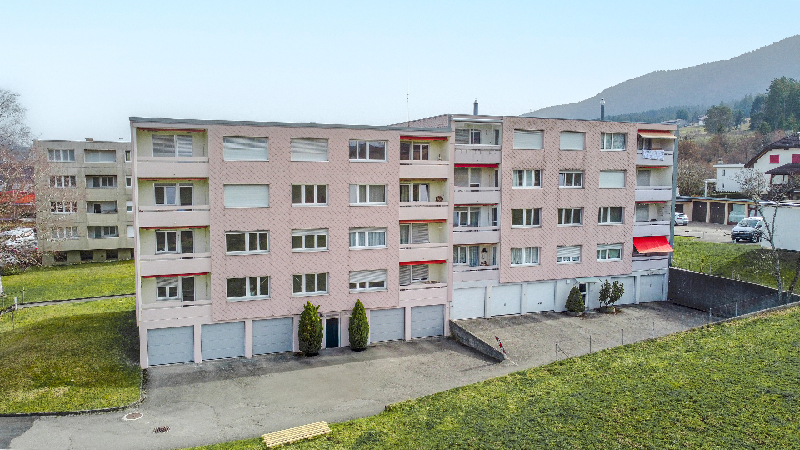 Firstview