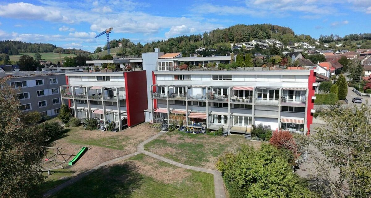 Photo 12