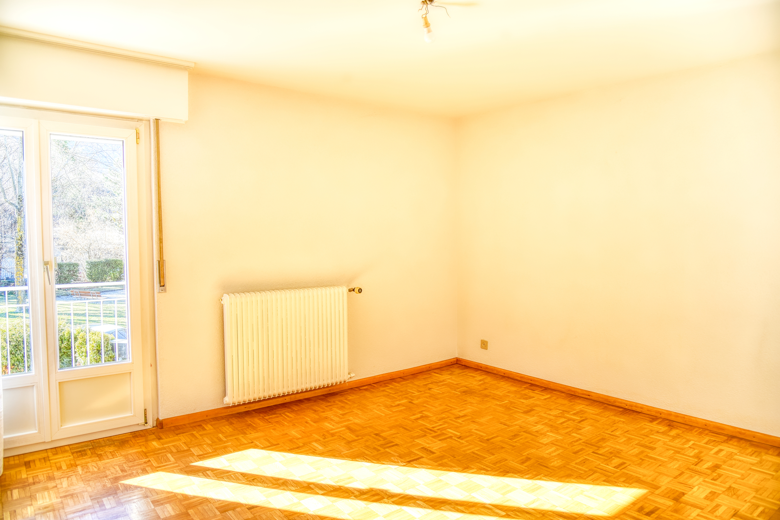 Apartment Sierre - Bedroom