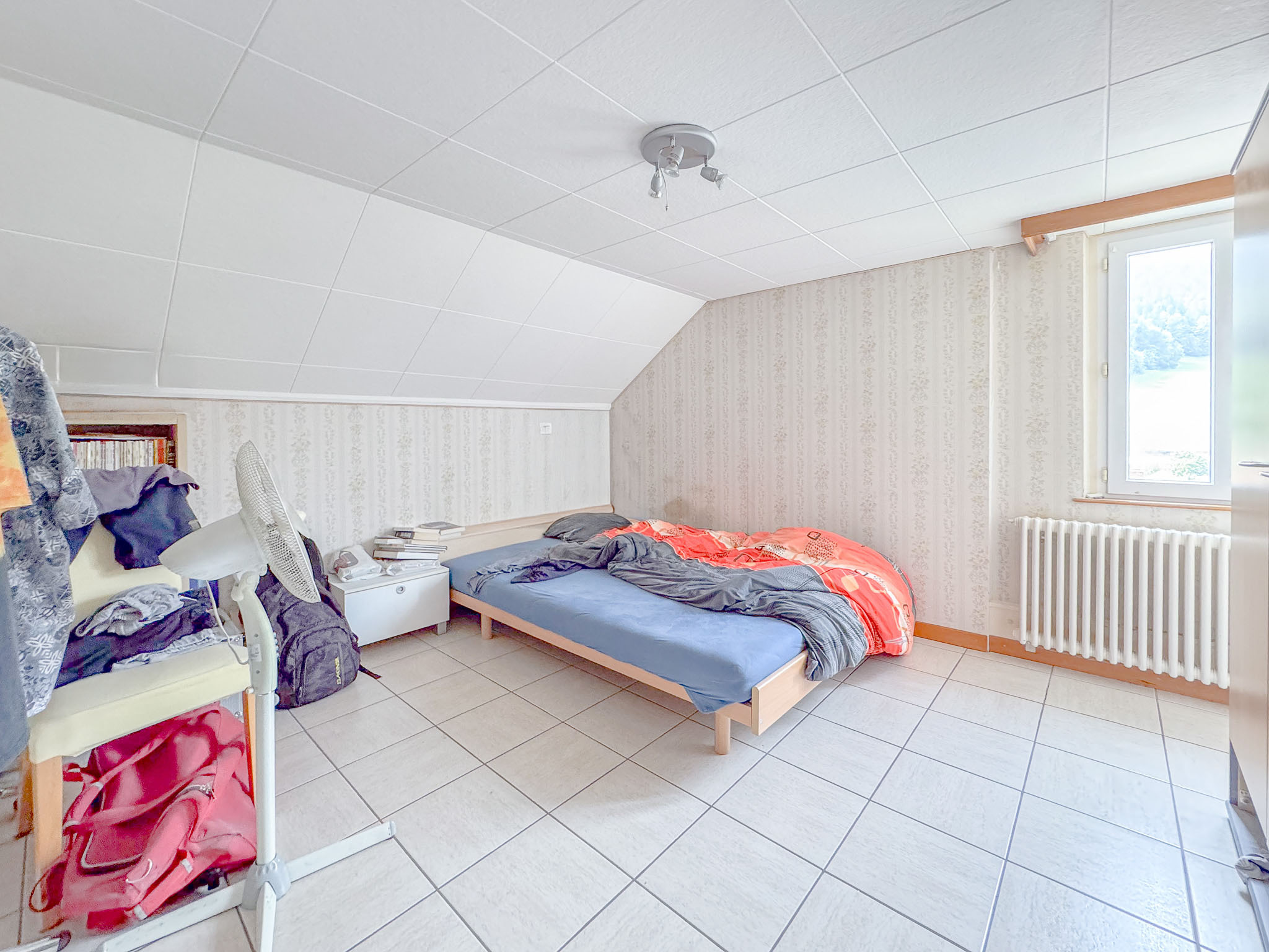 Appt loué au 2ème : chambre