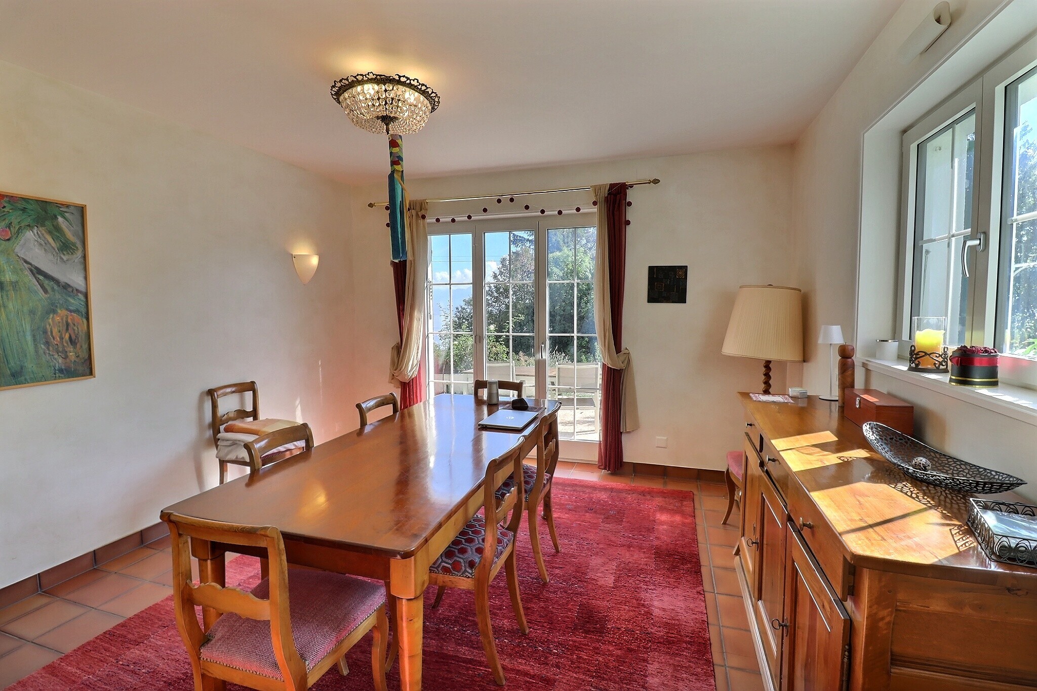 Interior view 2