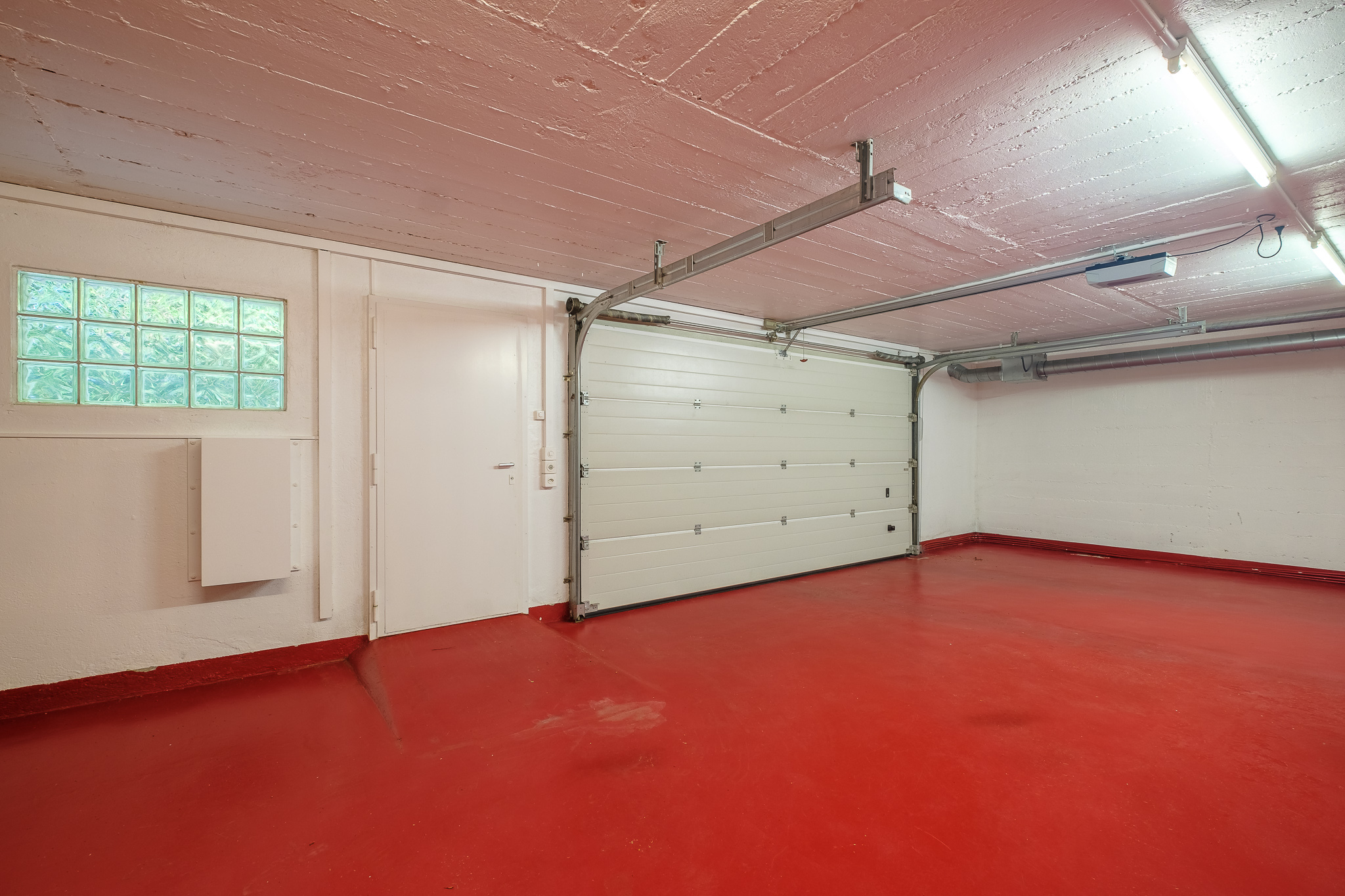 Interior view 7