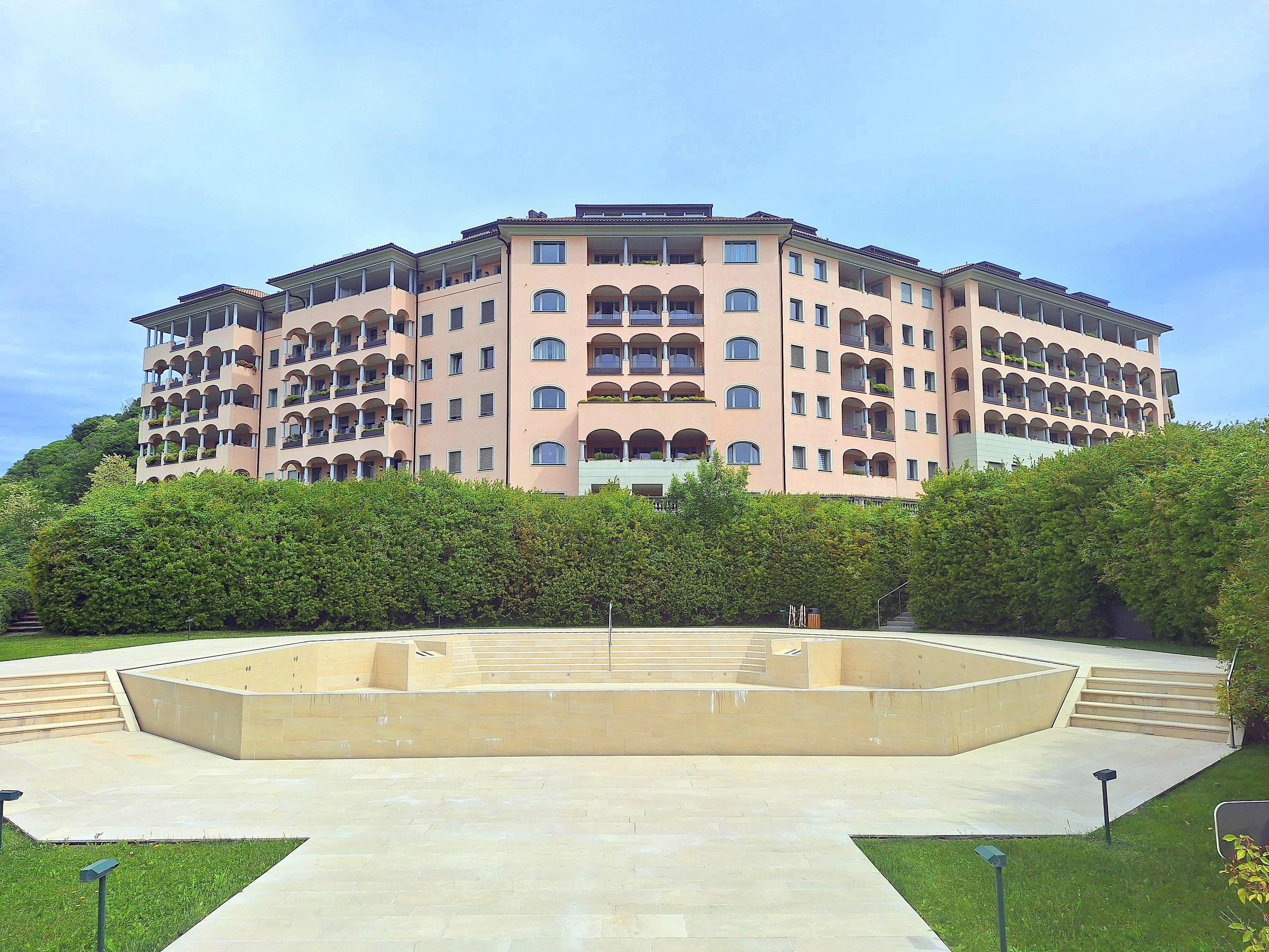 Vista esteriore 10