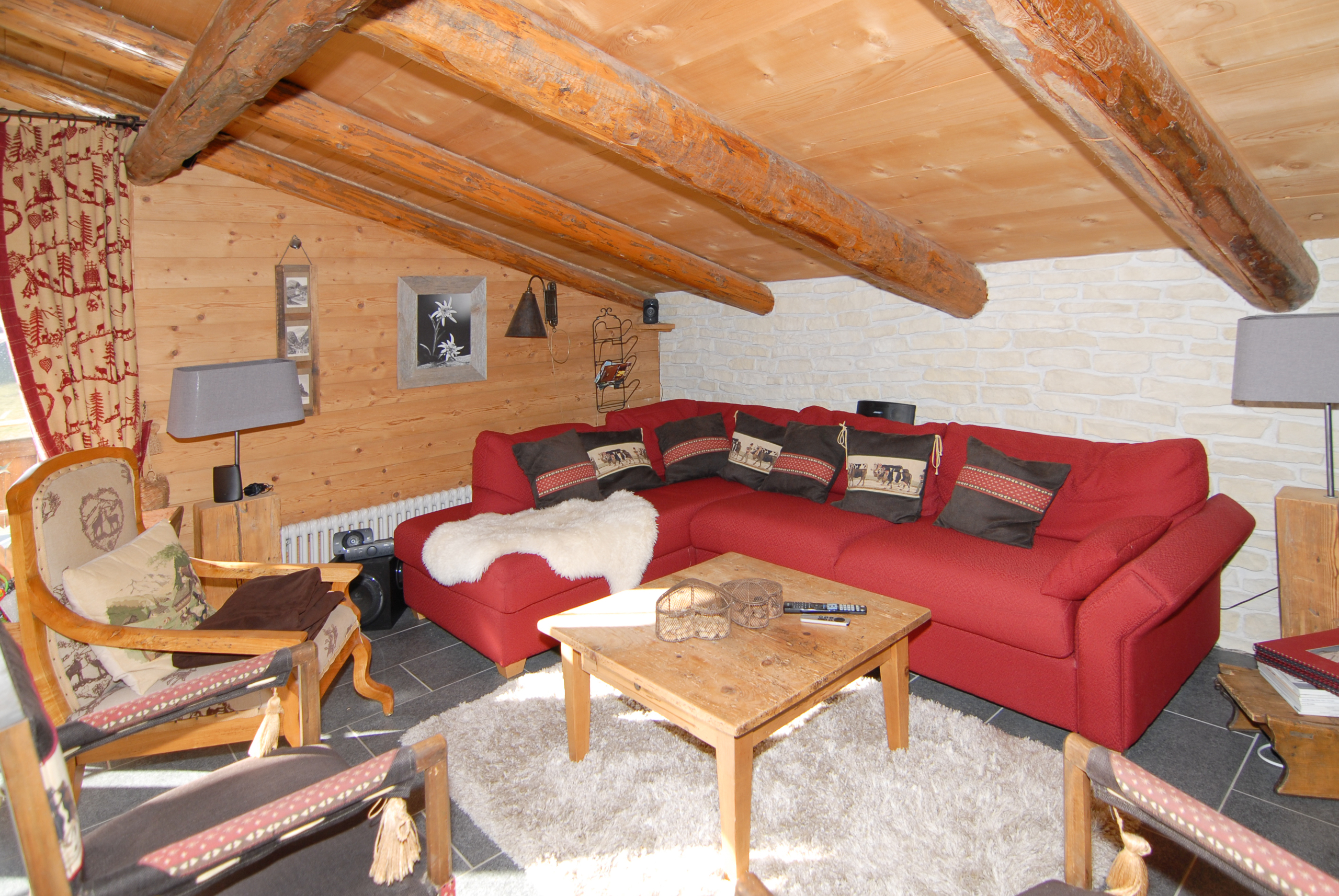 Photo 4