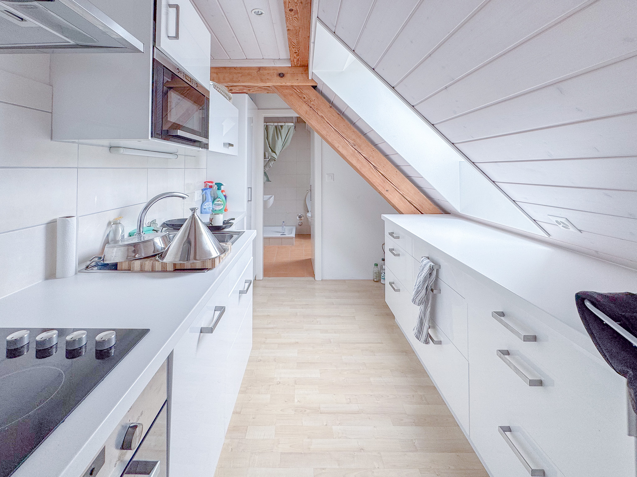 3ème étage - appartement de 3 pièces 3ème étage - appartement de 3 pièces