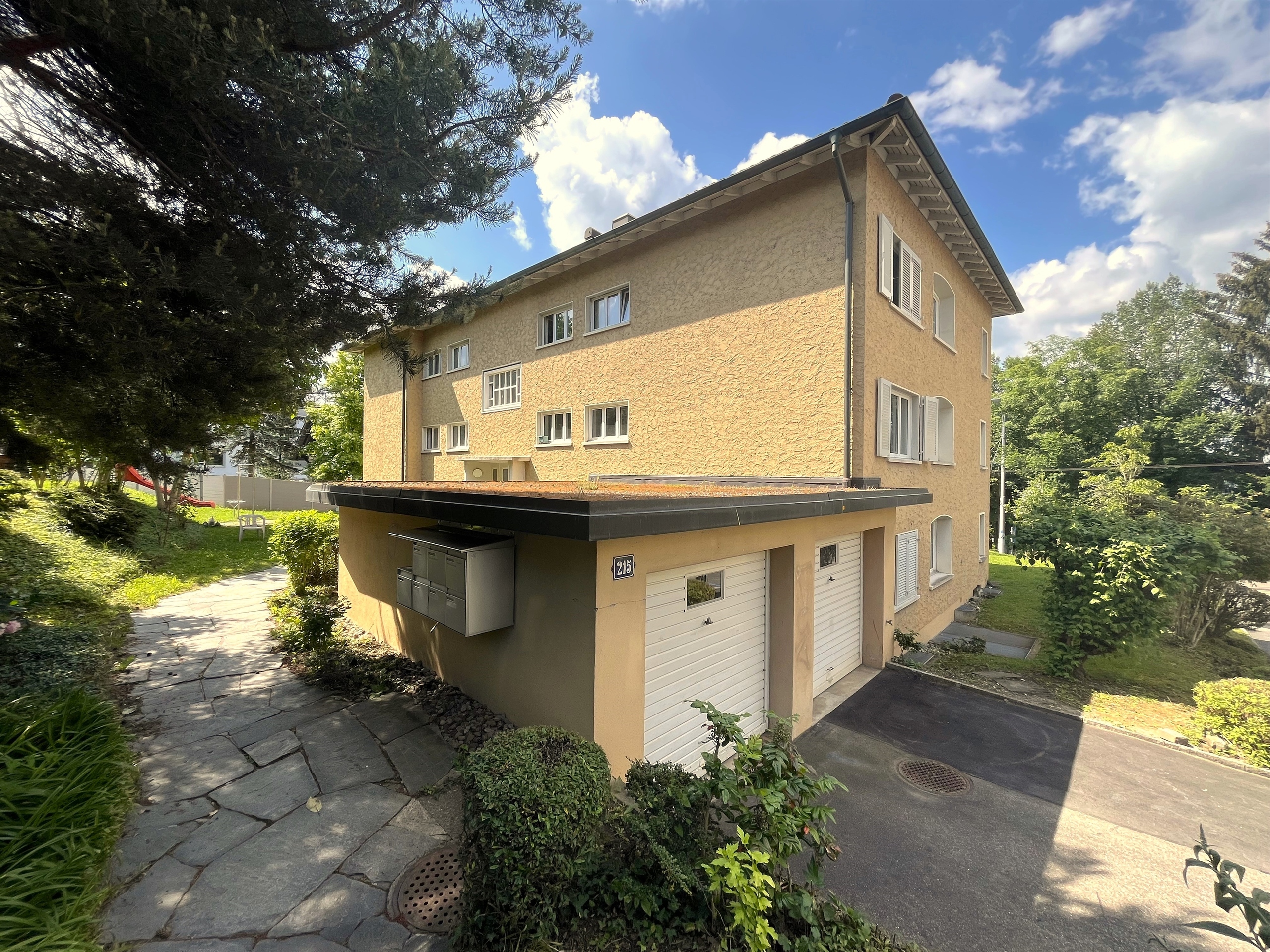 Foto 1