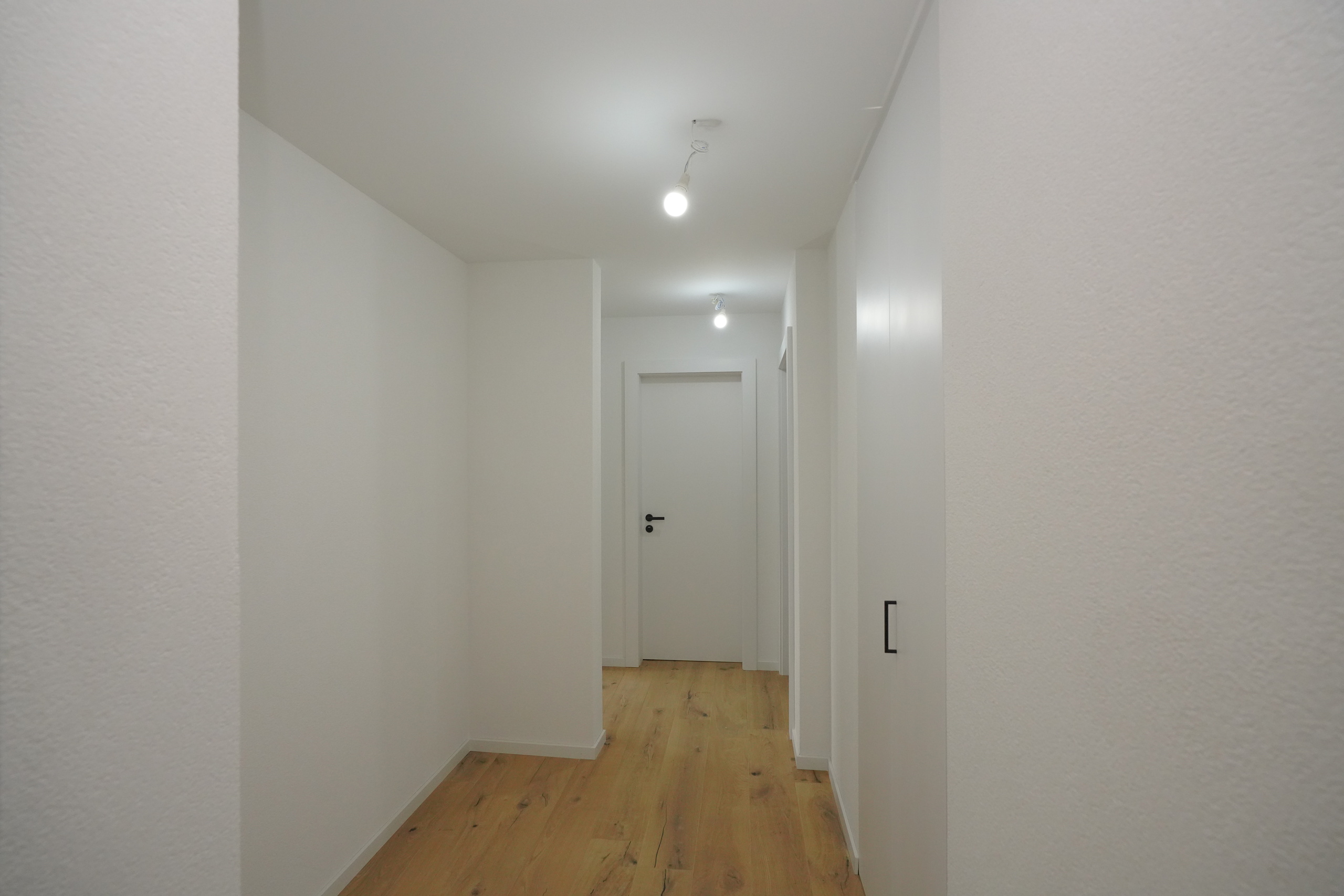 Interior view 2