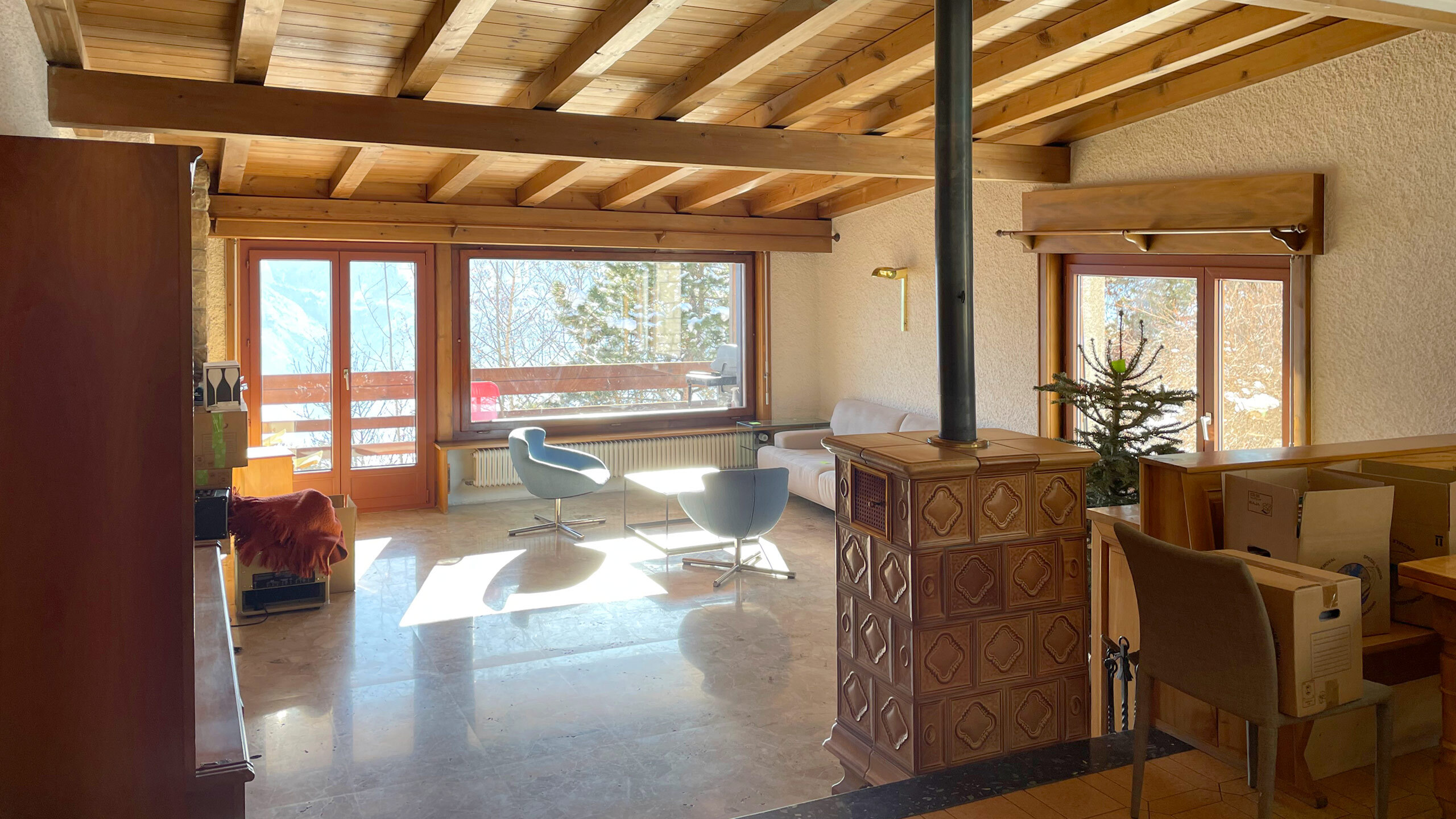 Séjour avec poêle à bois