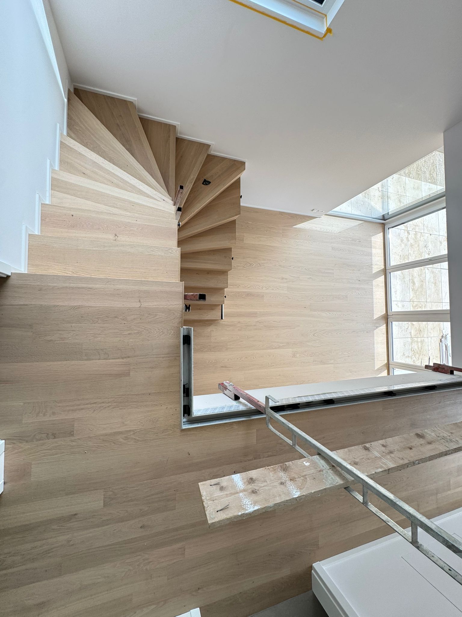 Interior view 2