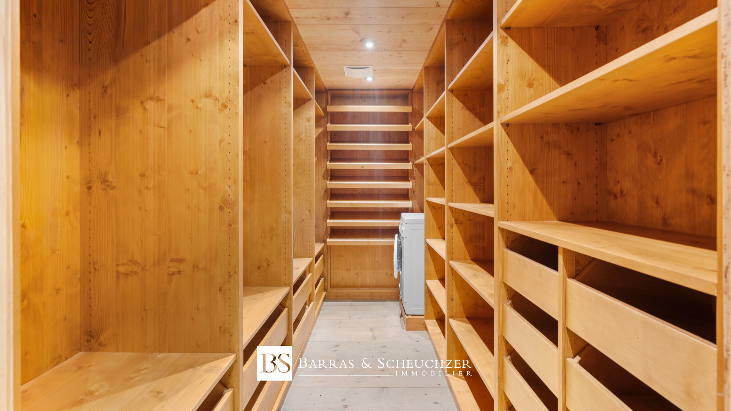 Dressing- chambre parentale