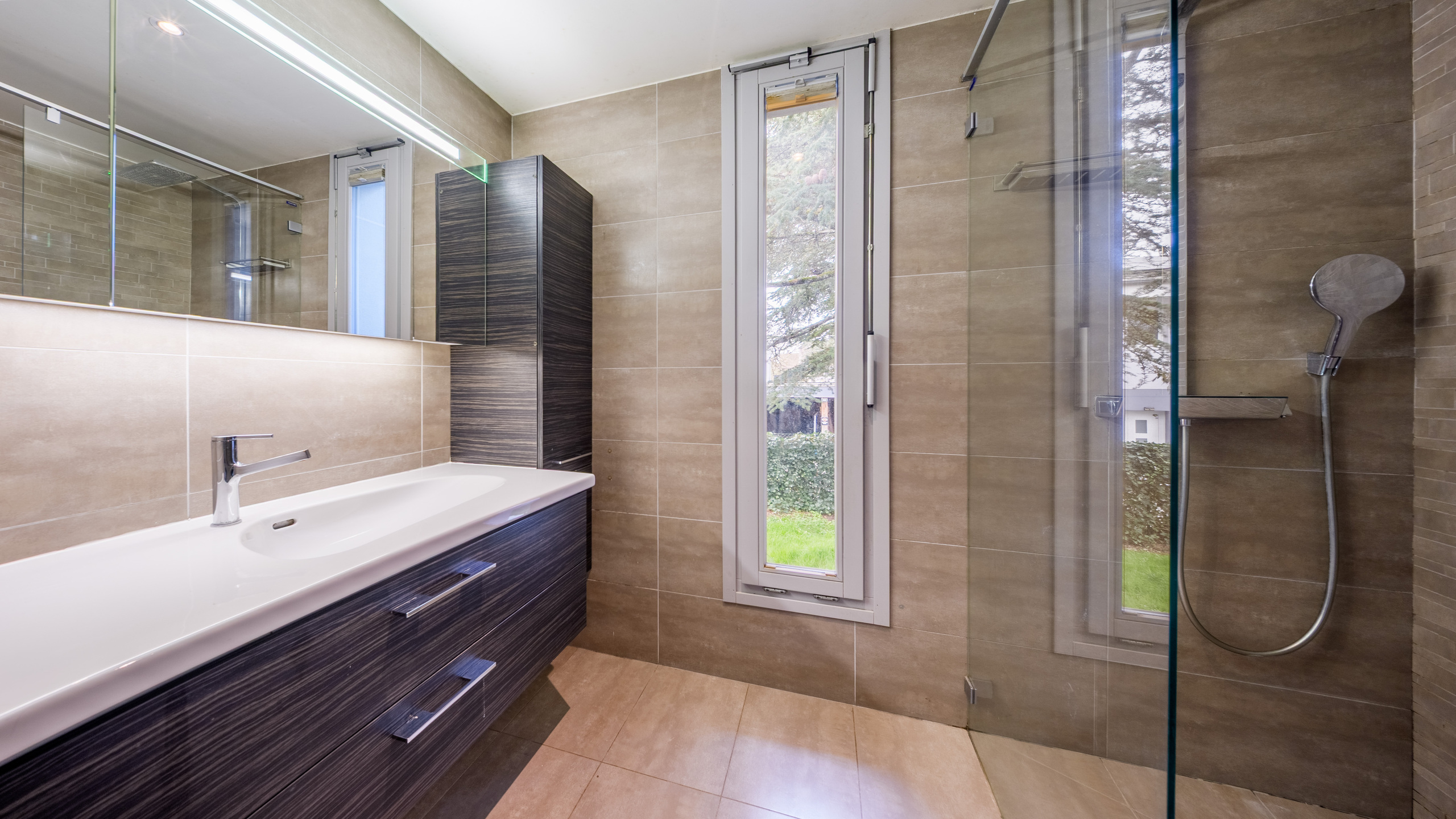 Shower room, ground floor apartment