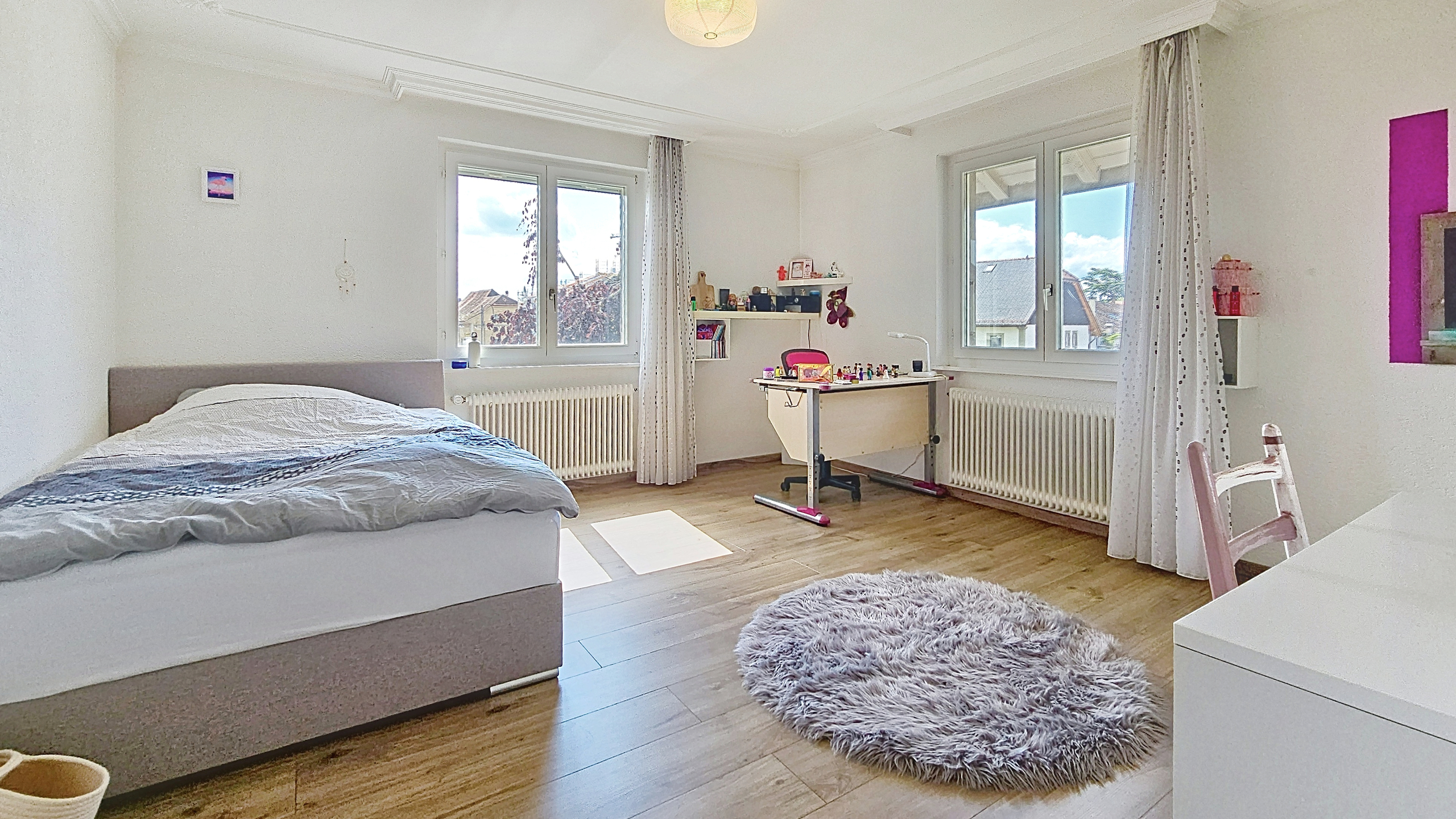 Chambre 3 - 1er étage Chambre 3 - 1er étage