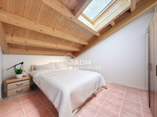 Chambre 1er - photo retravaillée Chambre 1er - photo retravaillée