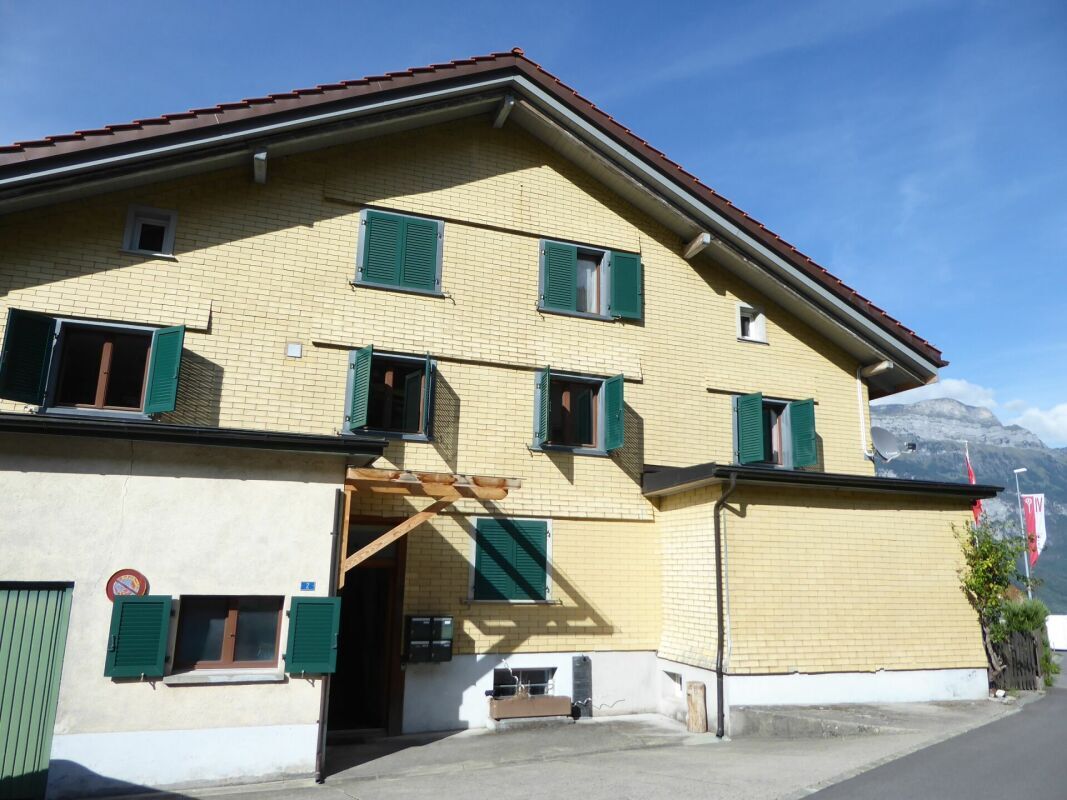 Photo 8