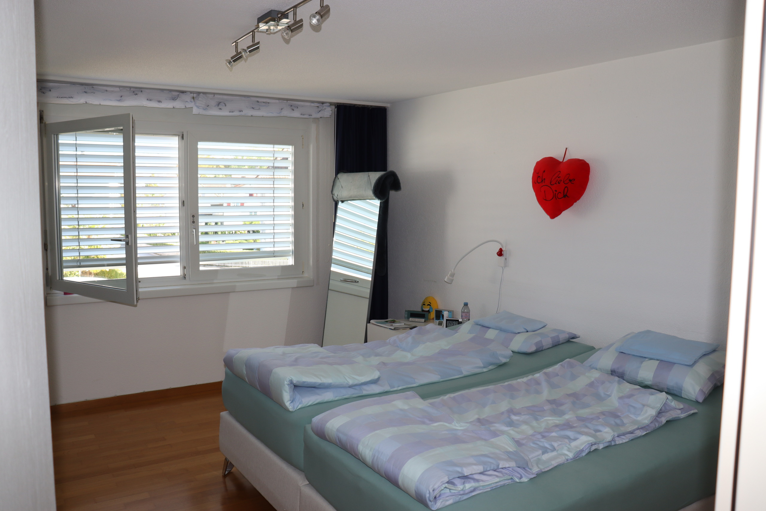 Picture 9