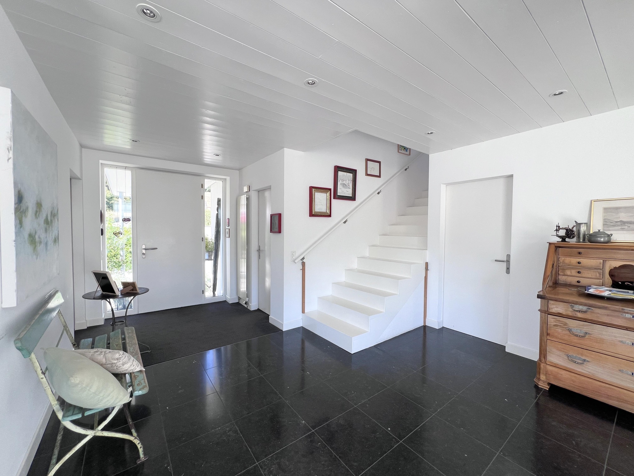 Habitation principale - Rez-supérieur - Entrée 