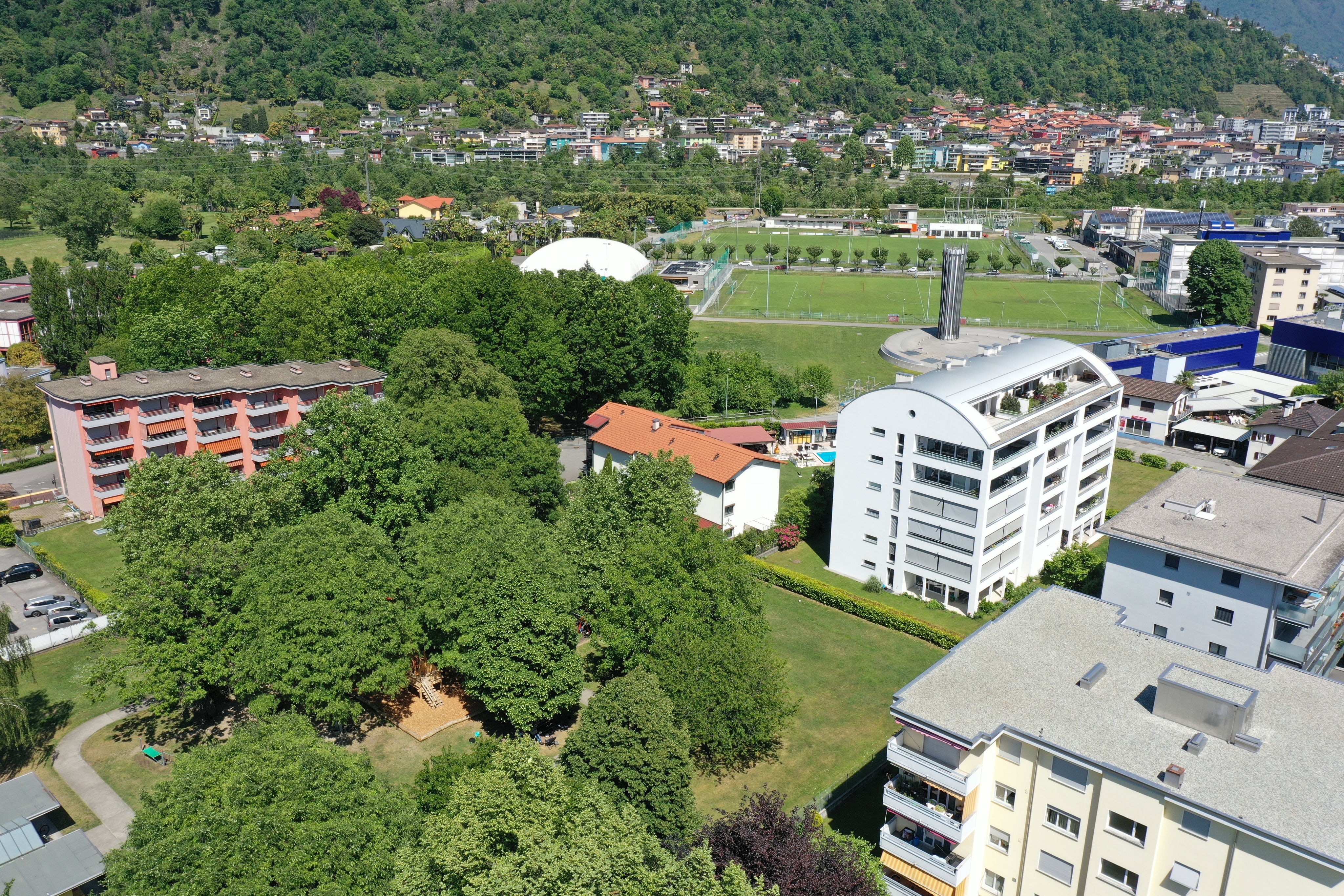 Photo 10