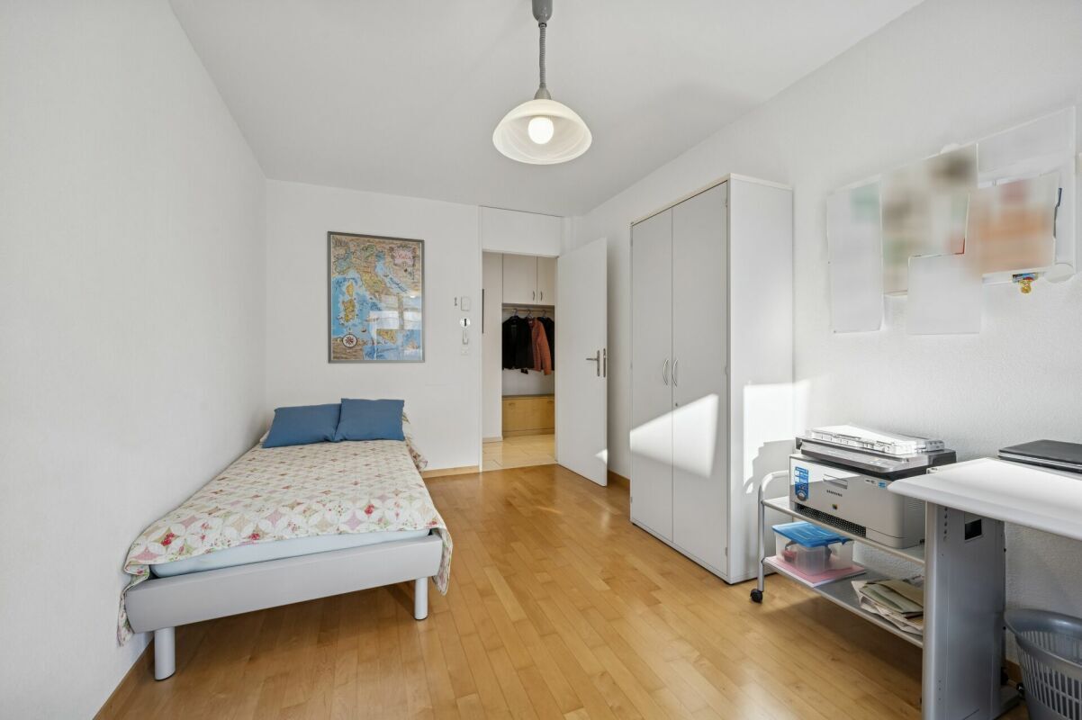 Photo 5