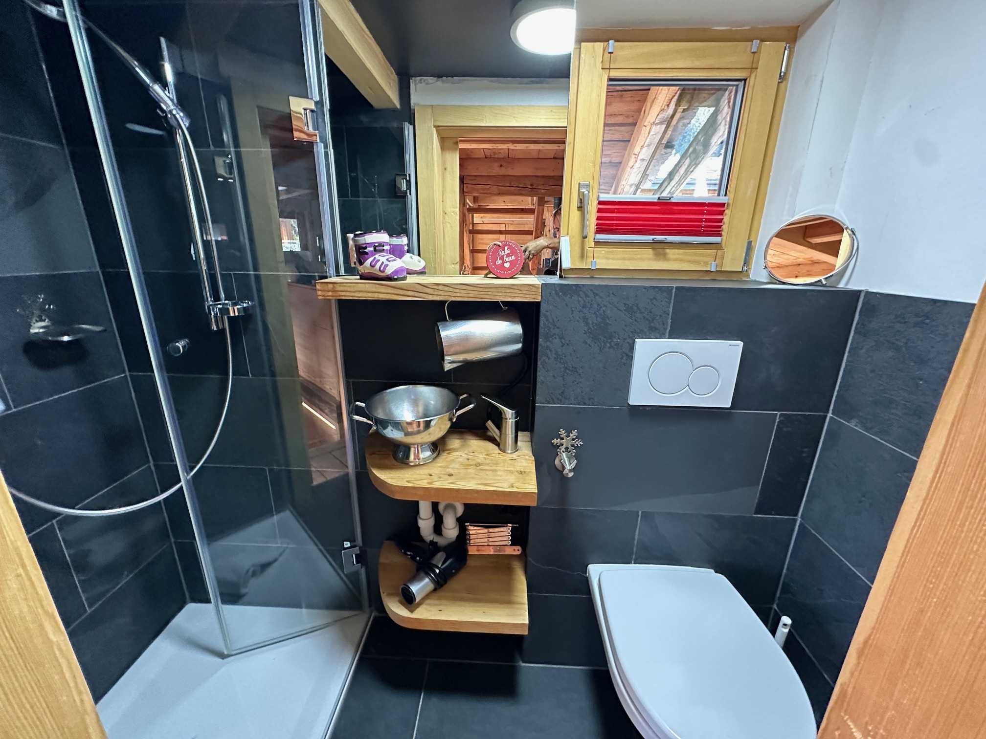 Interior view 7