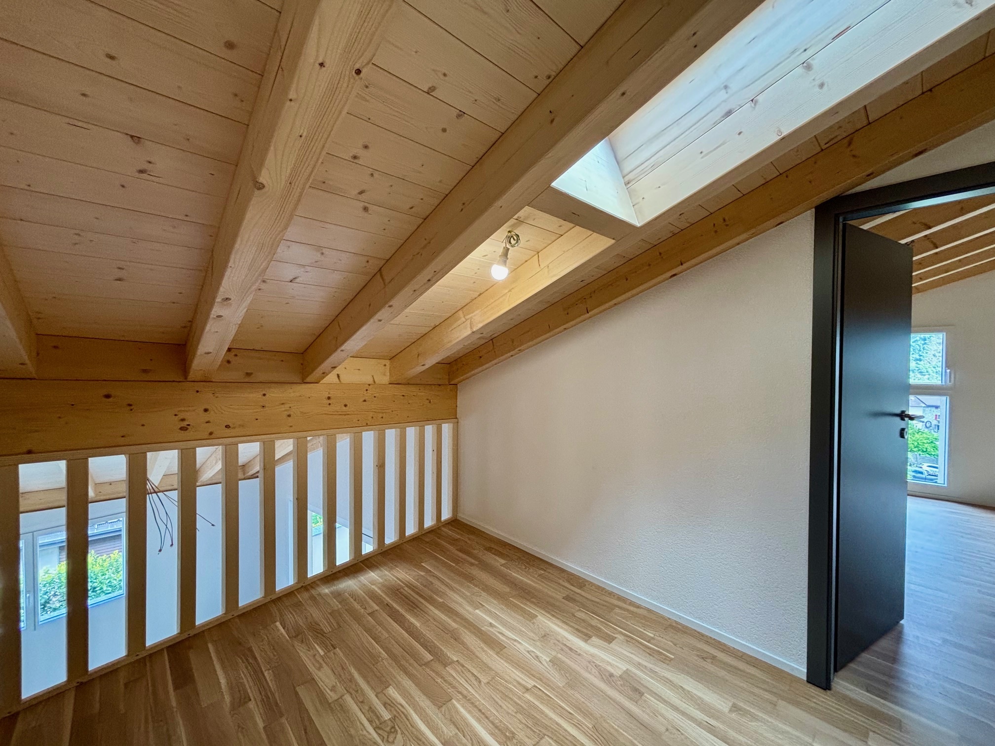 Interior view 14