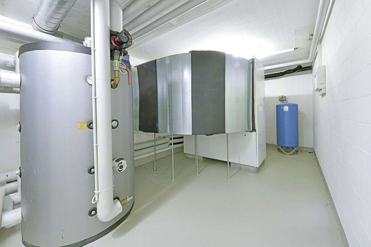 Wärmepumpe sowie von der Heizung gespeister Boiler