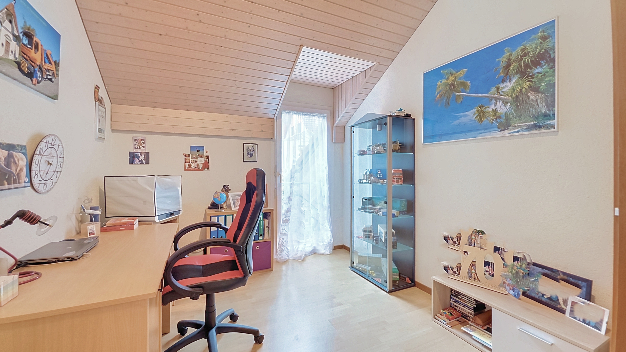 Chambre 1 - 1er demi-niveau Chambre 1 - 1er demi-niveau