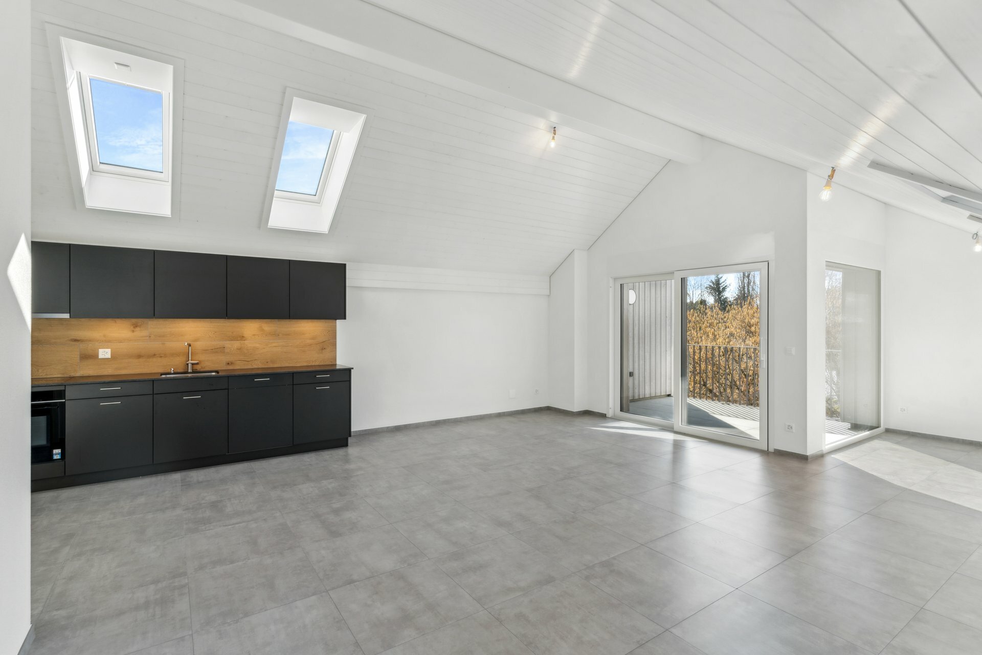 Pièce de vie - 5.5 pièces