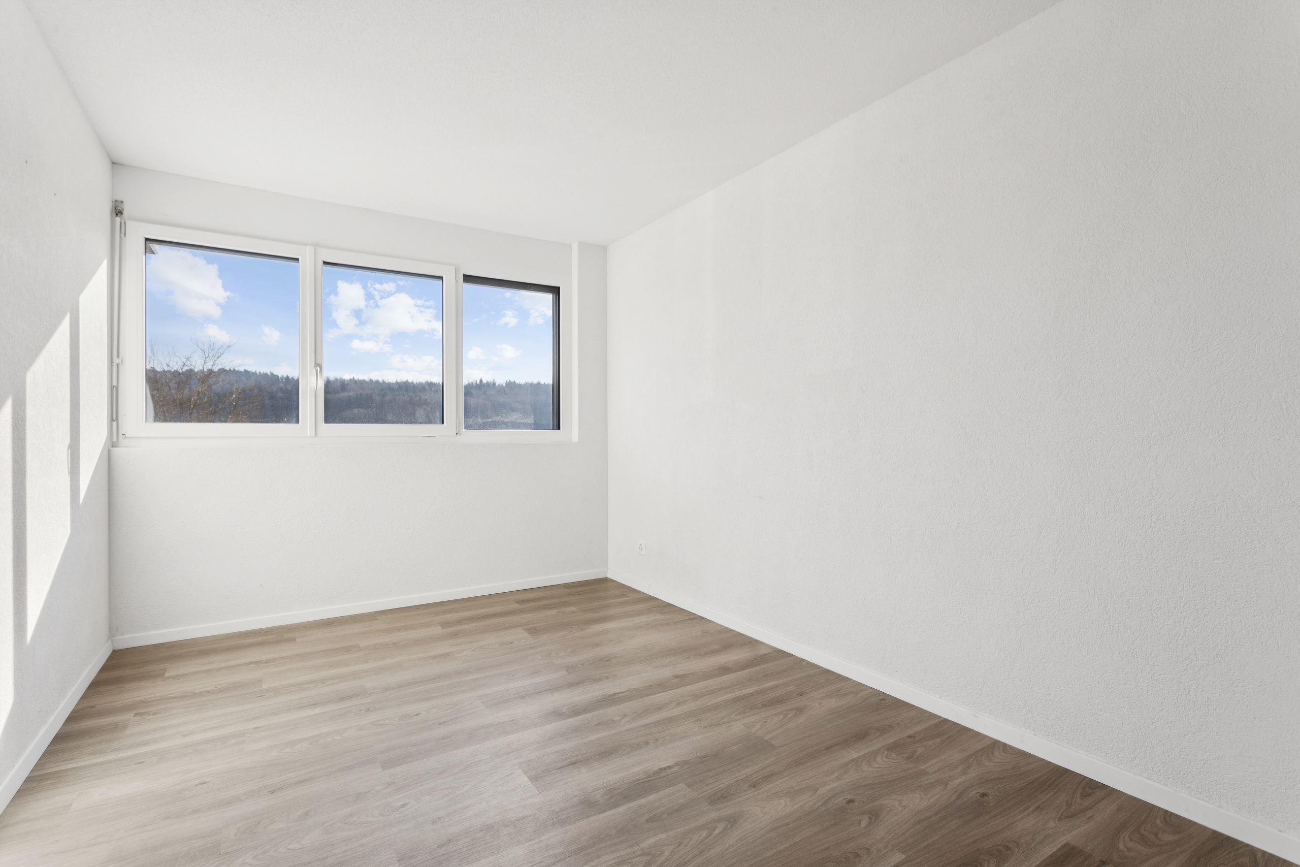 Chambre rez-inférieur 