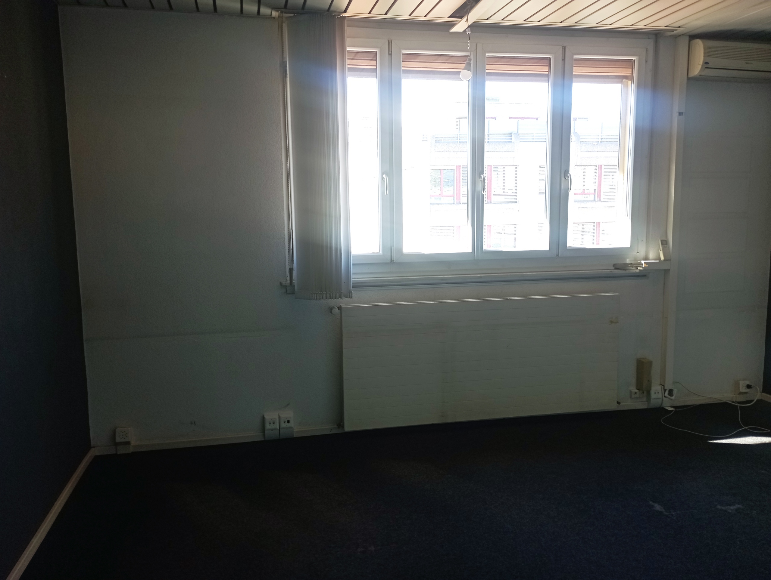 Bureau 1 Bureau 1