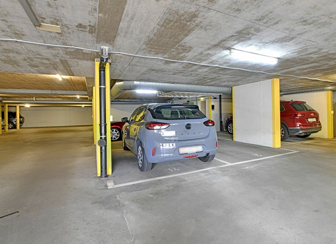 Der Parkplatz in der Tiefgarage kostet zusätzlich CHF 40'000.00