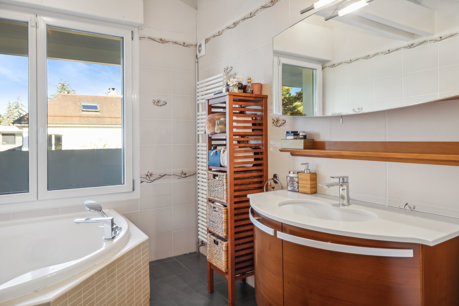 Salle de bains de l'étage Salle de bains de l'étage