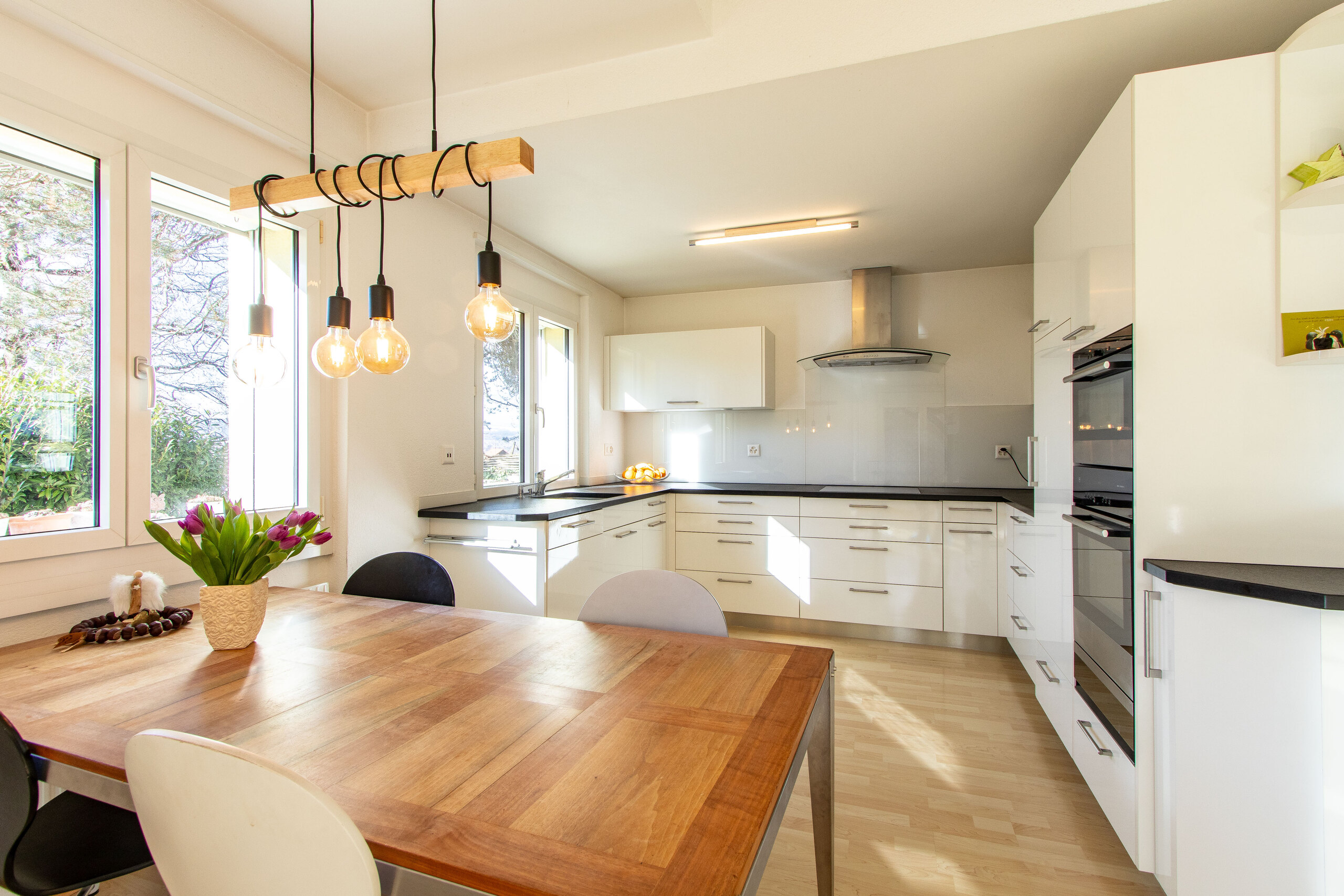 Rez-de-chaussée: cuisine