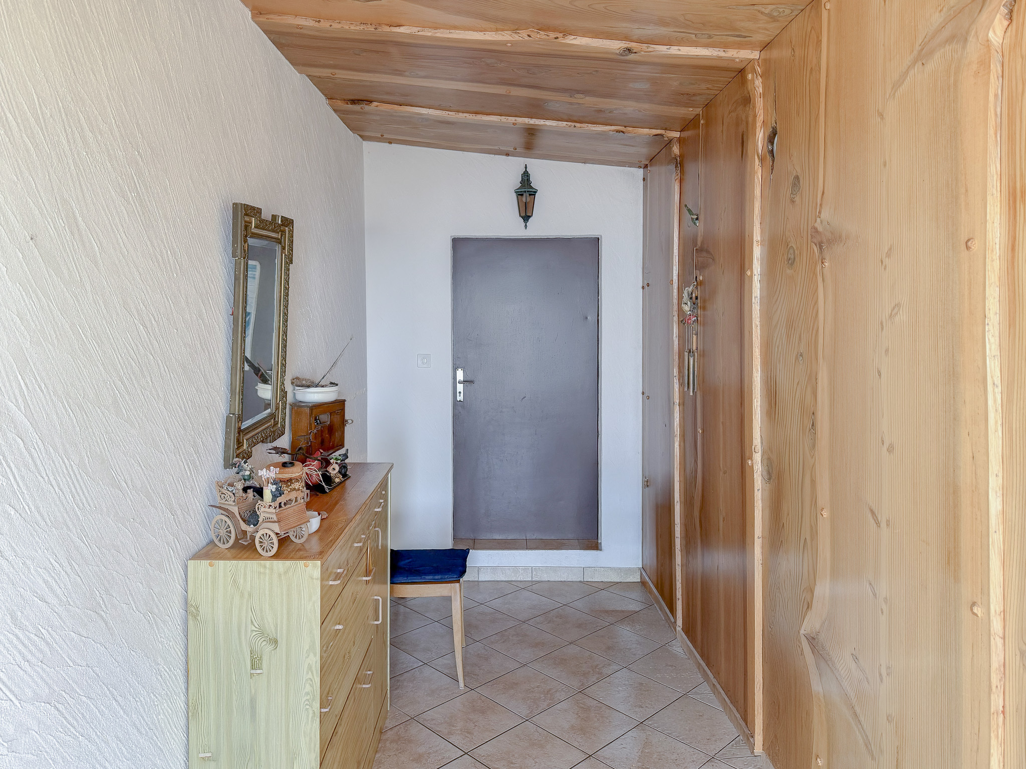 Rez-de-chaussée : tambour d'entrée Rez-de-chaussée : tambour d'entrée