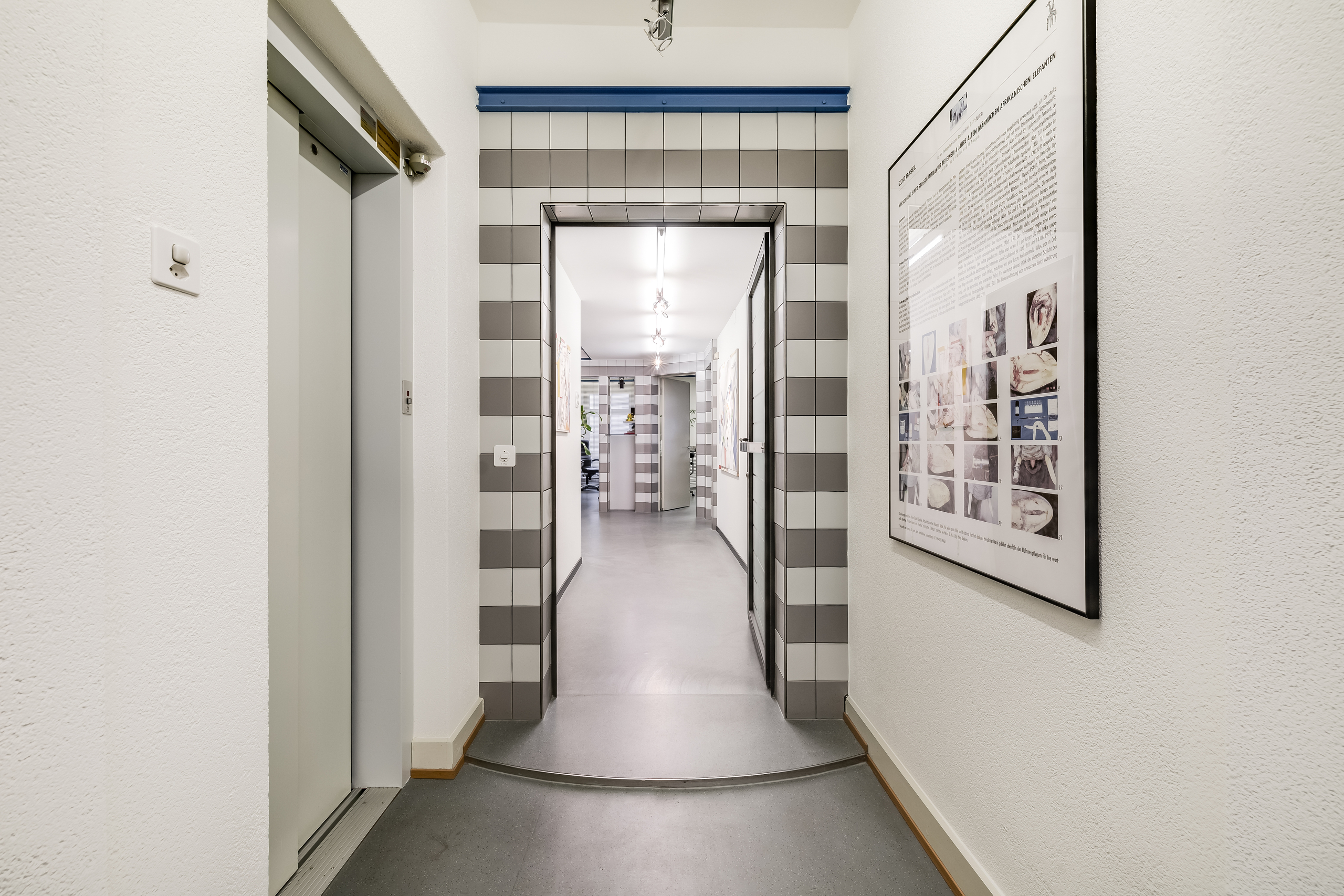 Interior view 13
