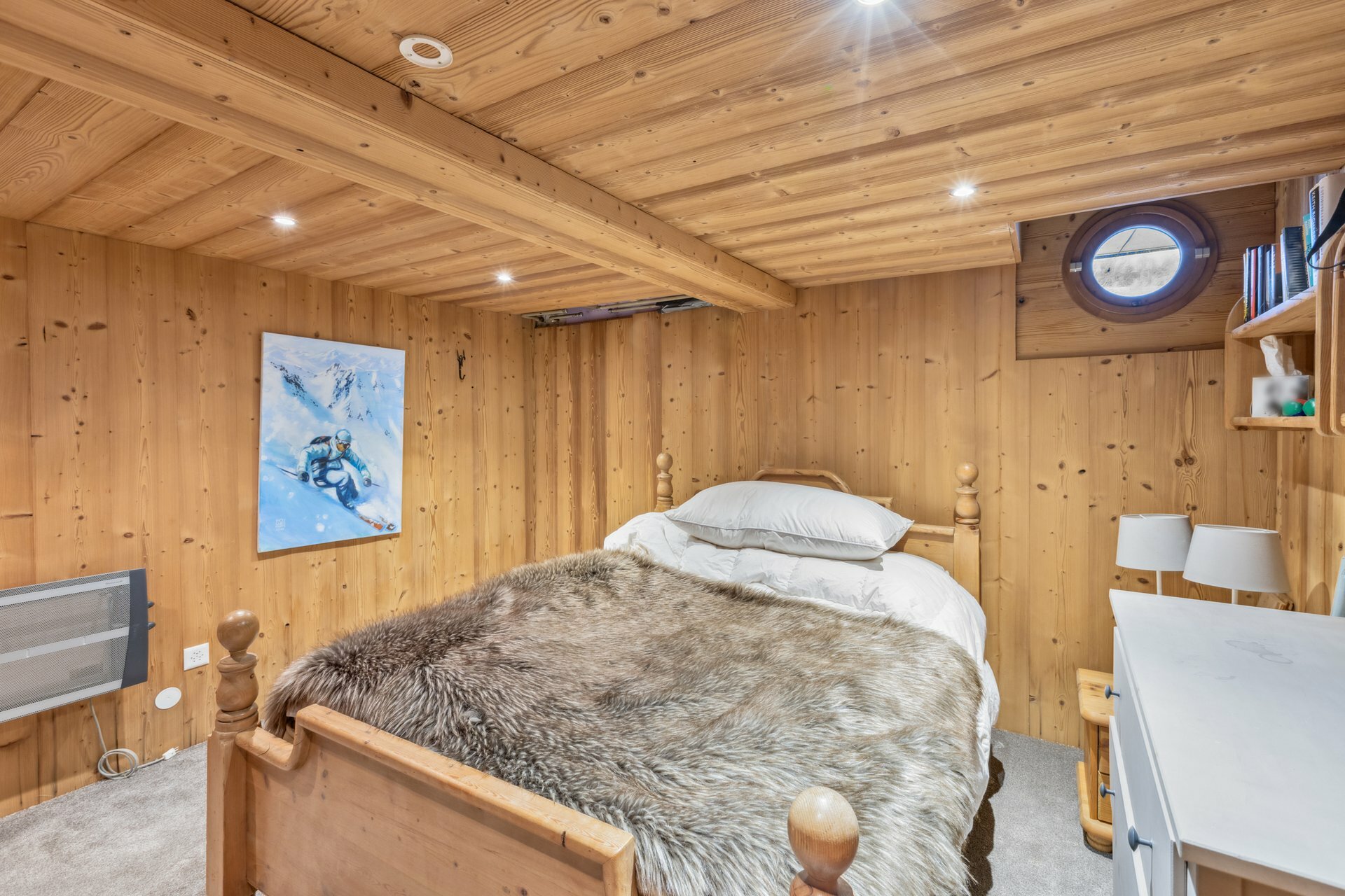 Doppelzimmer im Untergeschoss