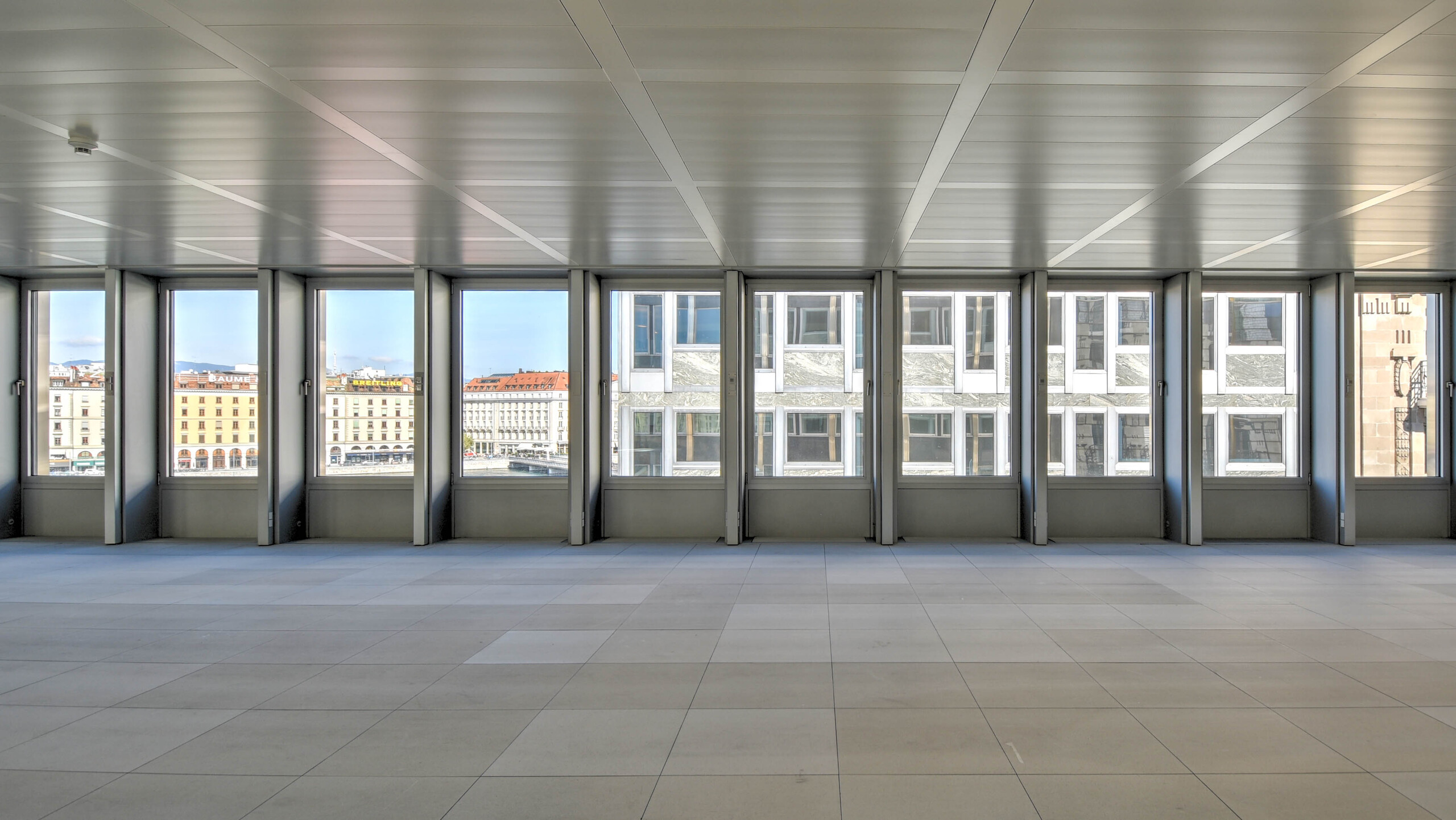 Interior view 4