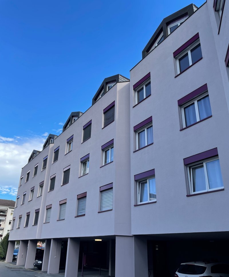 Nouveau 1 / 4 Appartement Appartement de 3 pièces en location à Monthey - 89 m² CHF 1'340.-/mois + ch. Av. du Crochetan 41, 1870 Monthey 1er étage 01.12.2026 03949 - Appartement 3 pièces - Av. du Crochetan 41 - Monthey Un hall d'entrée - un séjour - une cuisine équipée - deux chambres - une salle de bains/WC - un balcon. - Une cave.