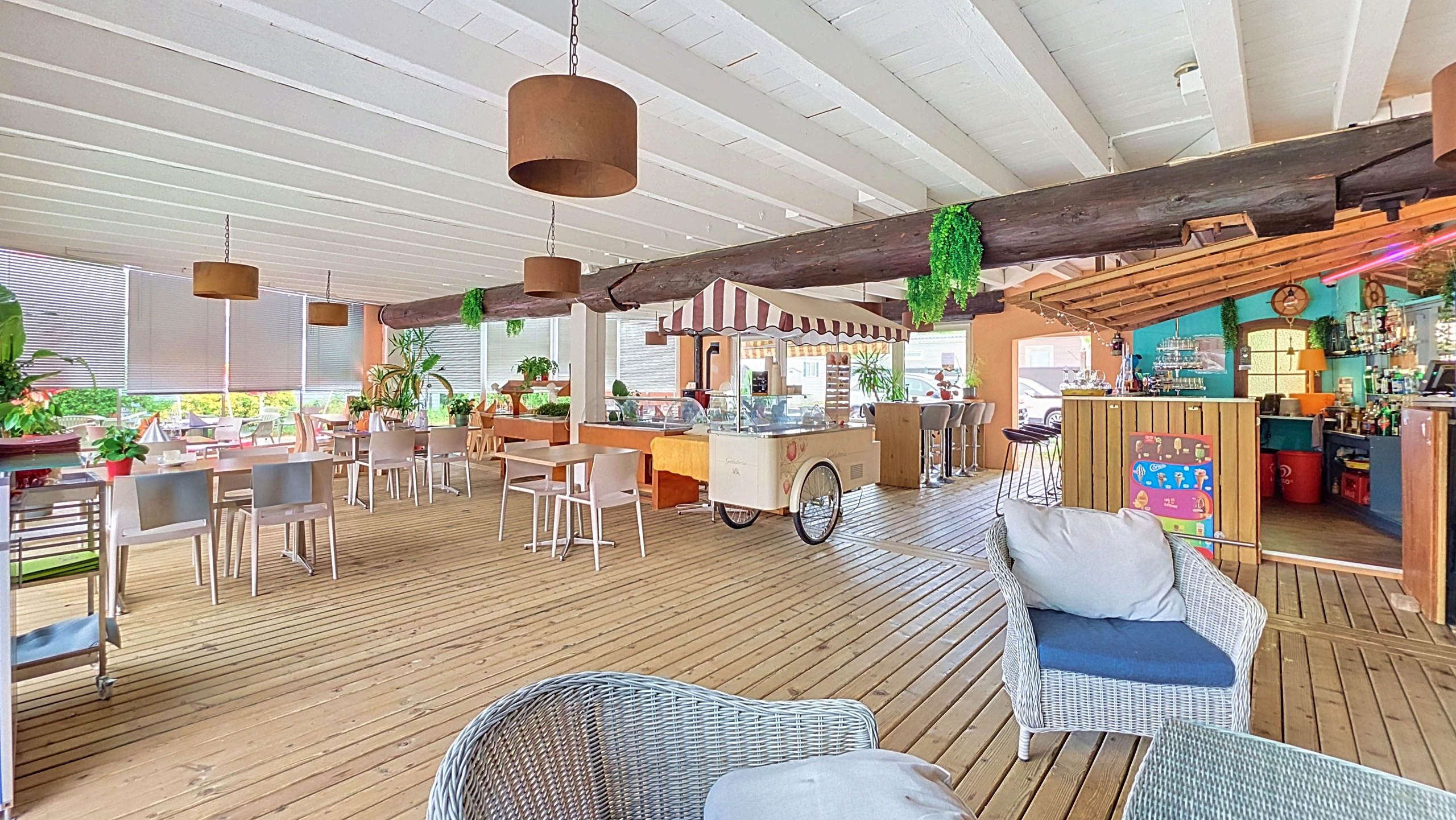 Café-restaurant 140 m2 Café-restaurant 140 m2
