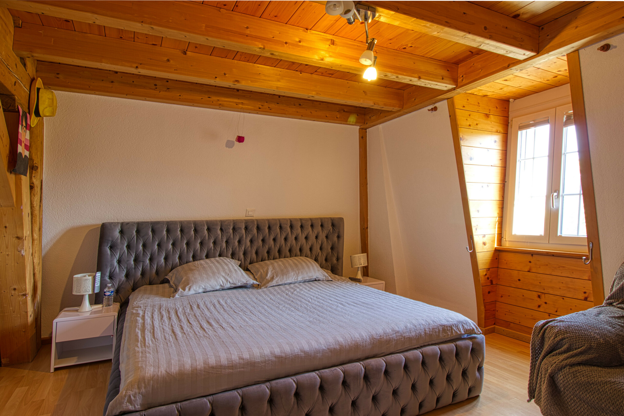 Attique 7.5 pcs No 2 Attique 7.5 pcs No 2