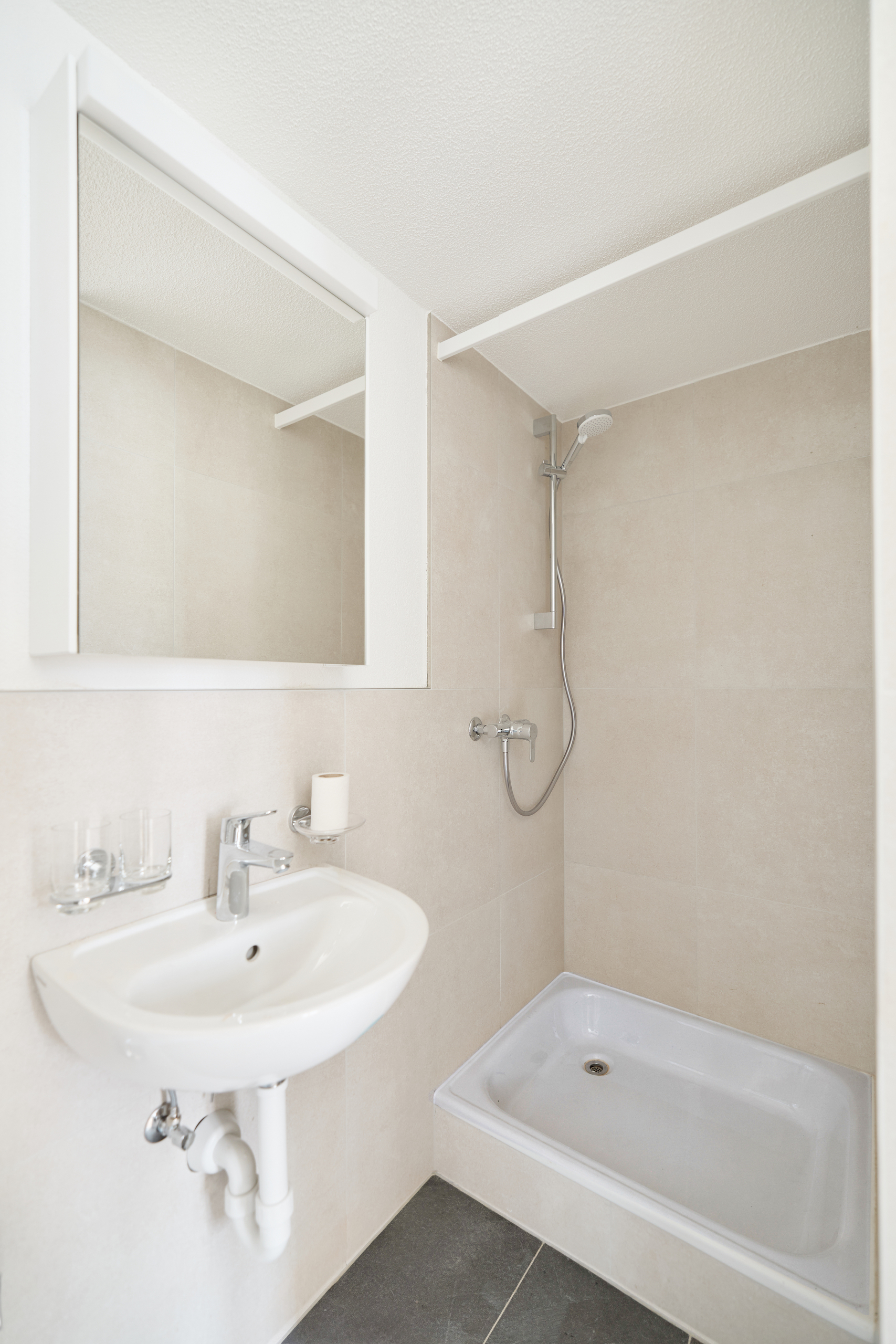 Interior view 5
