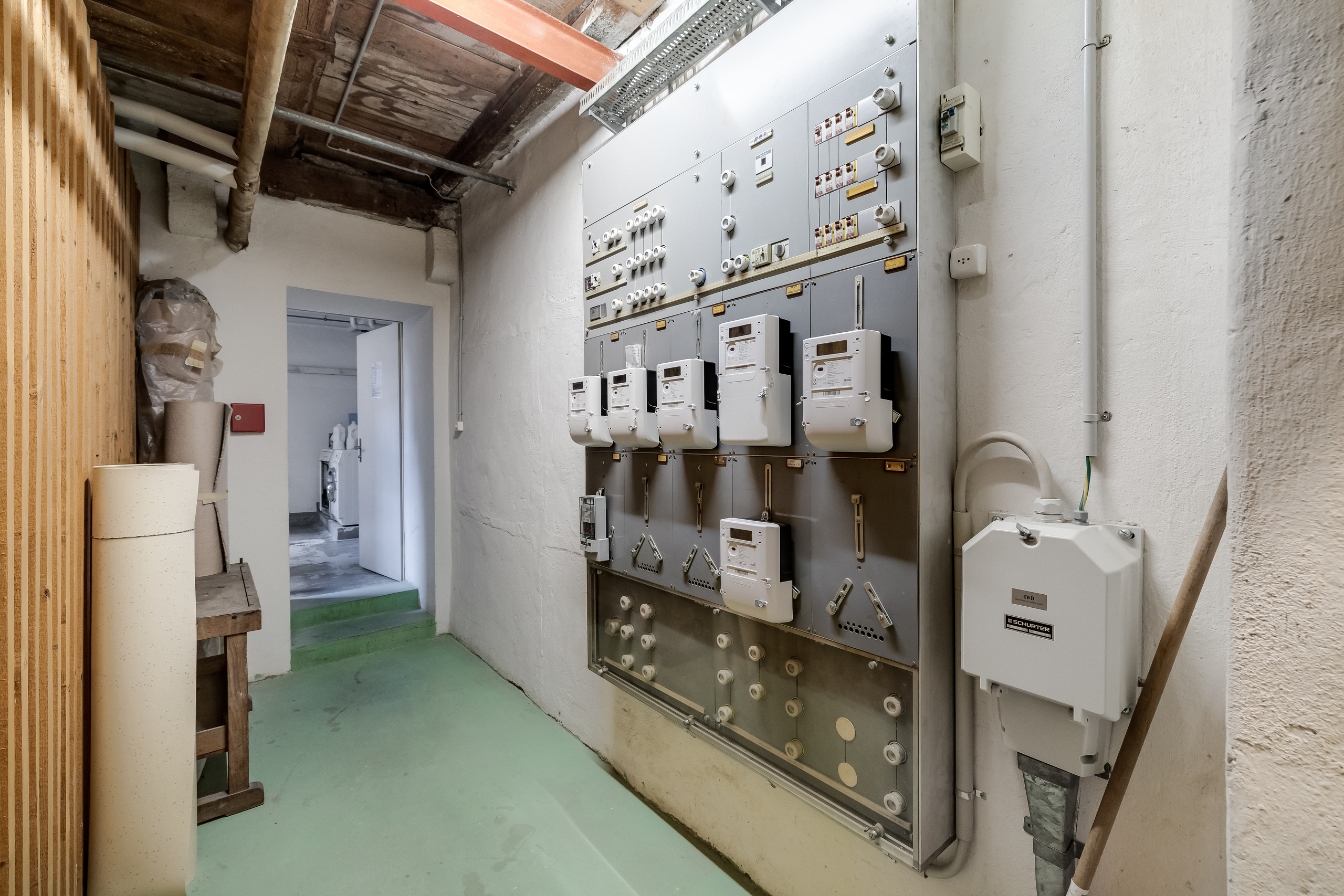 Interior view 17