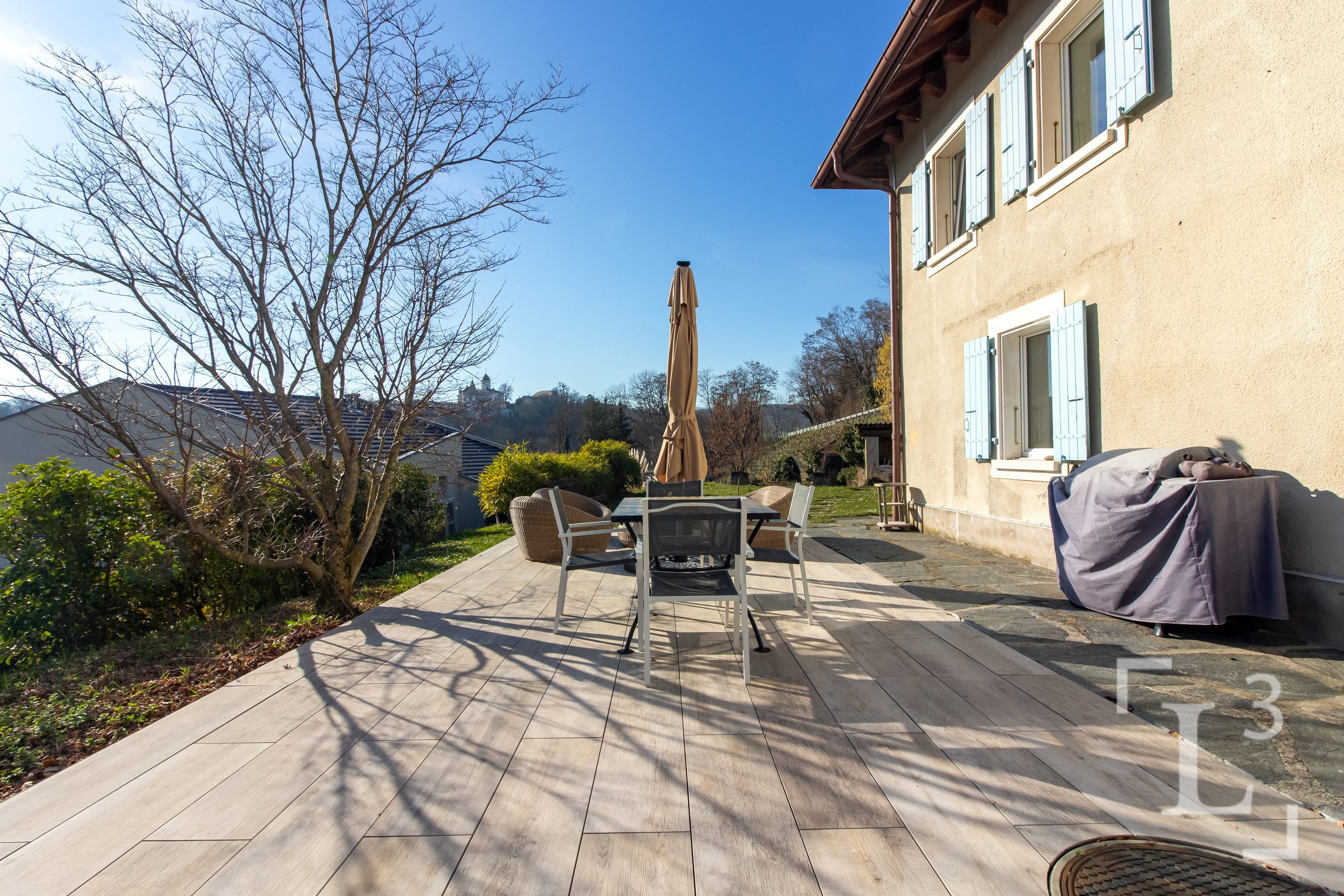 Terrasse dallée 