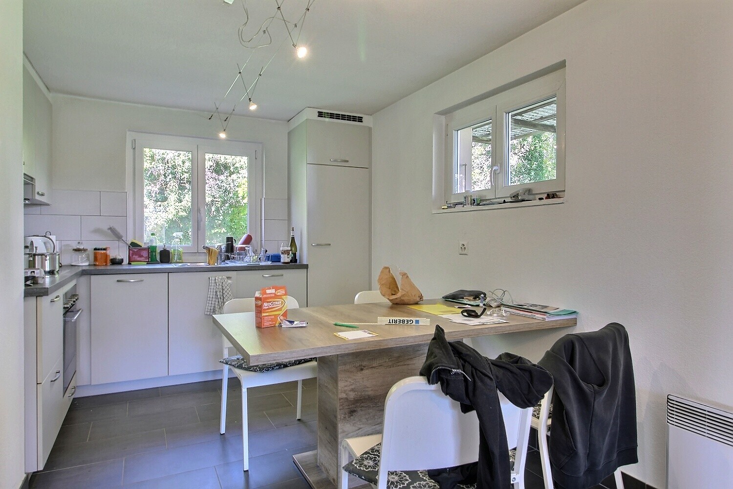 Photo 3