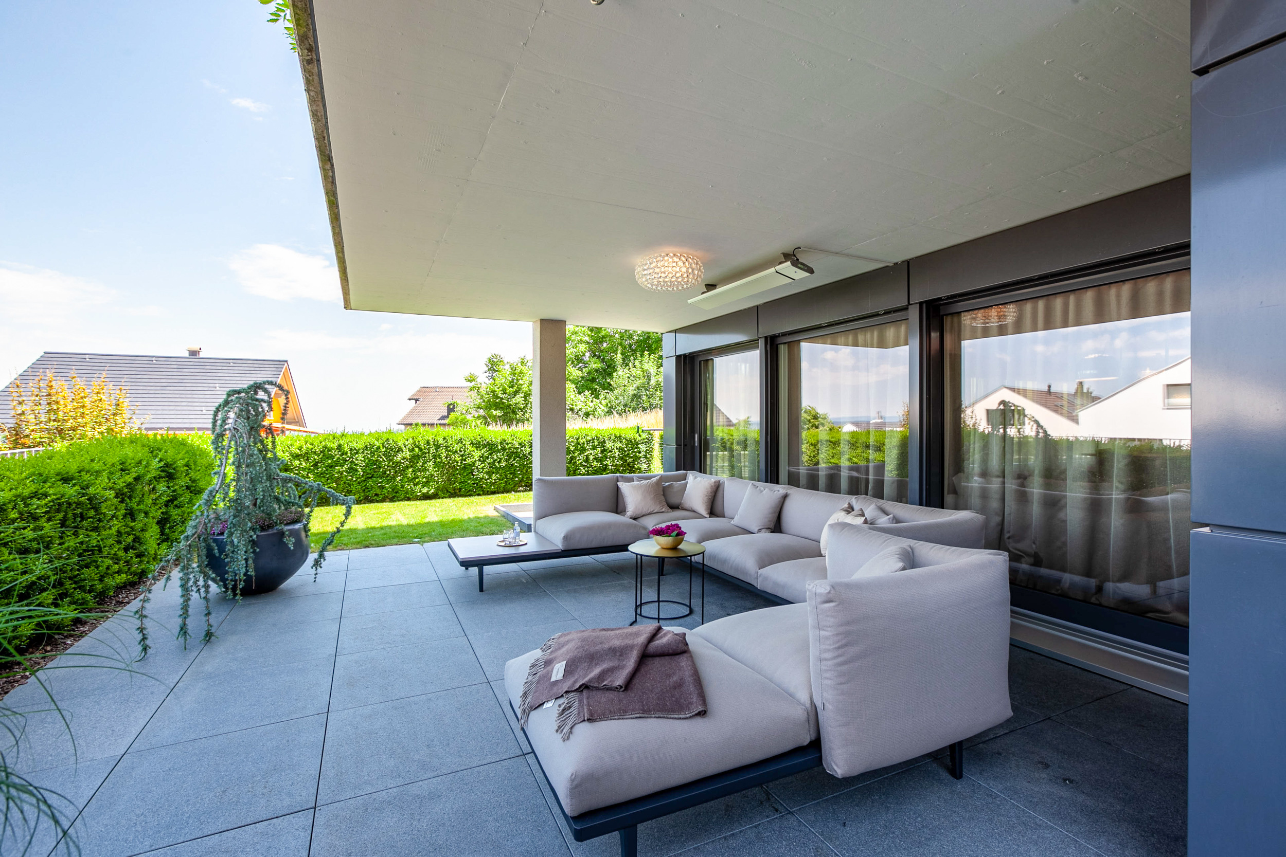 gemütliche Terrasse mit Seesicht gemütliche Terrasse mit Seesicht