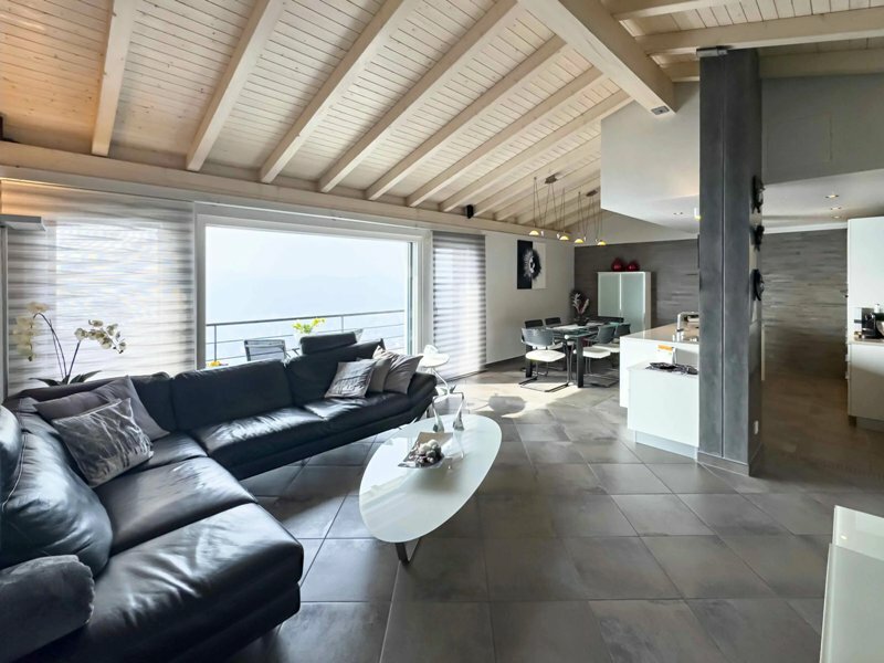 Interior view 1